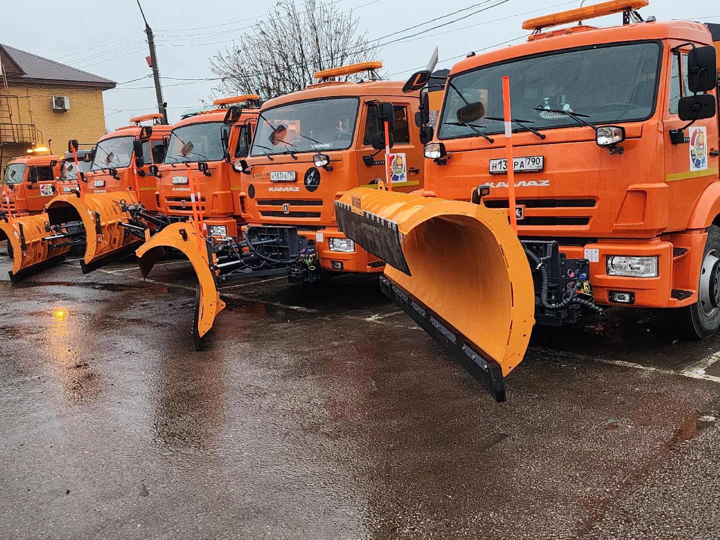 жкх, смотр коммунальной техники, серпухов, подготовка к зиме, комбинат благоустройства,