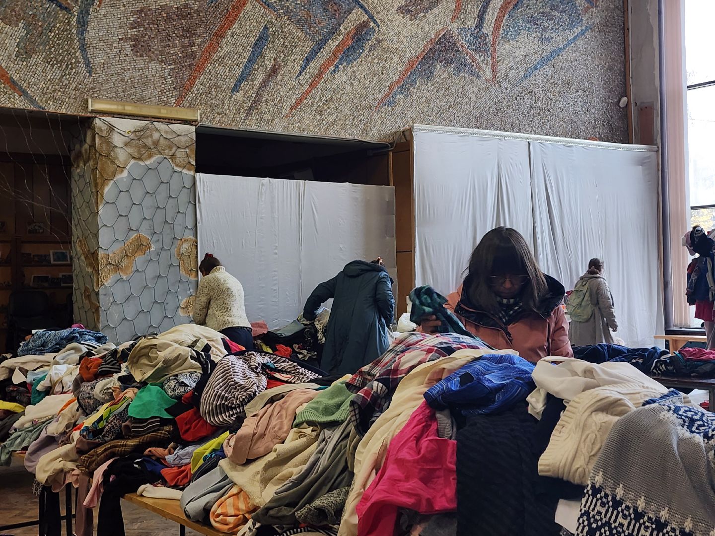 Благотворительность, акция по обмену вещами, Старая Купавна, Богородский городской округ,