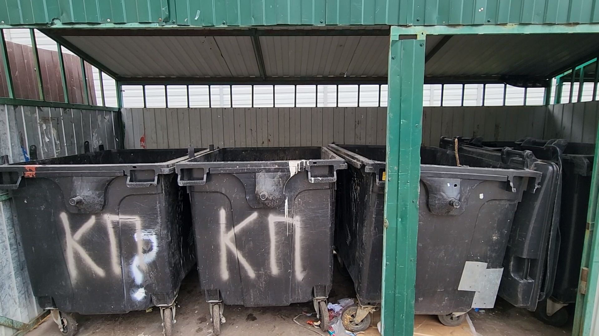 Одинцово, Немчиновка, мусор, отходы, бункер, крупногабаритные отходы,