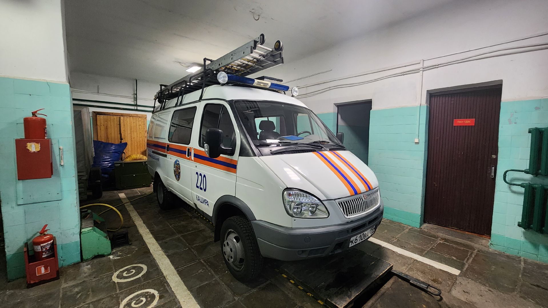 кашира, спасатели, спасли собаку, гаражи, добрые дела,