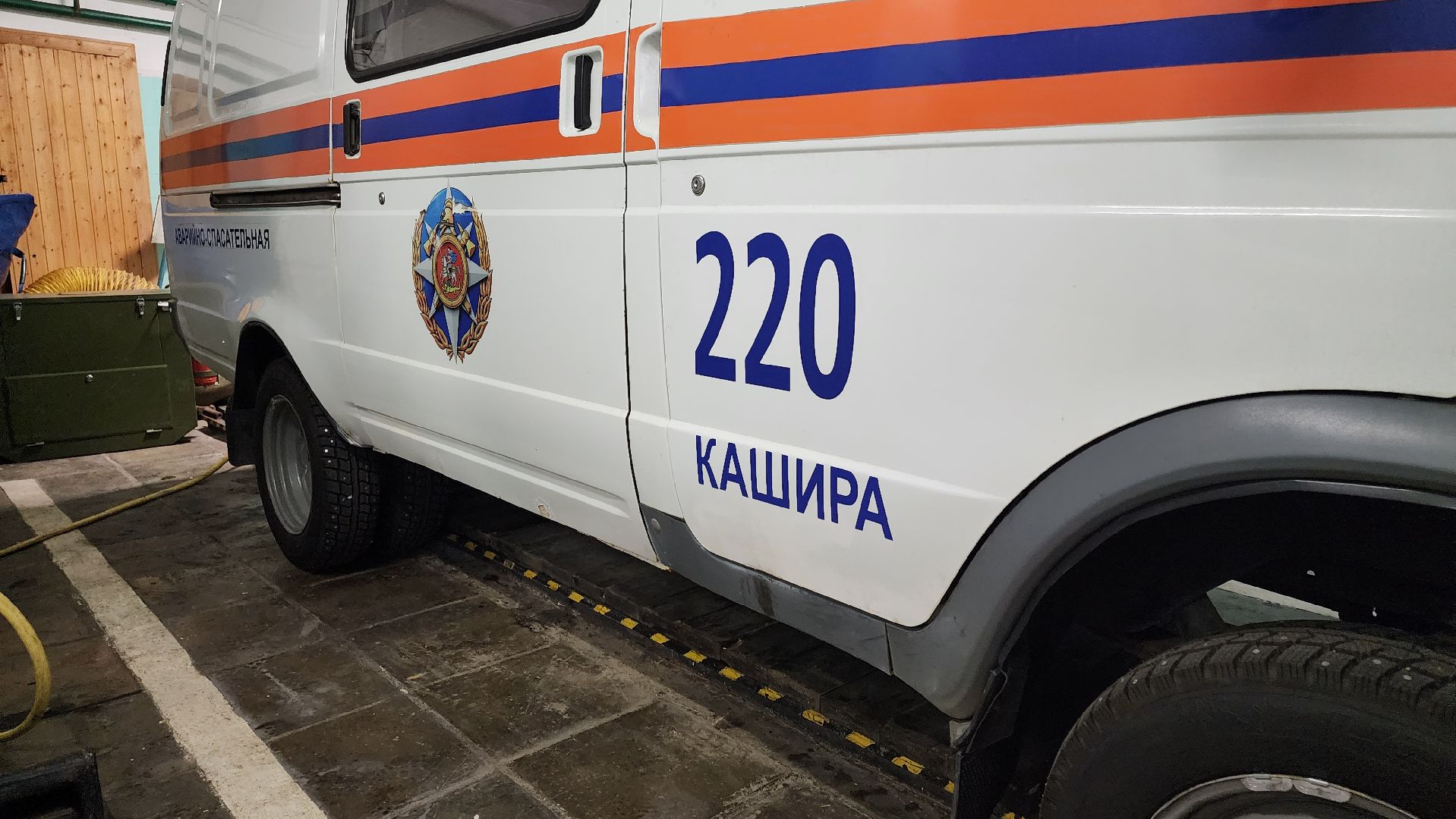 кашира, спасатели, спасли собаку, гаражи, добрые дела,