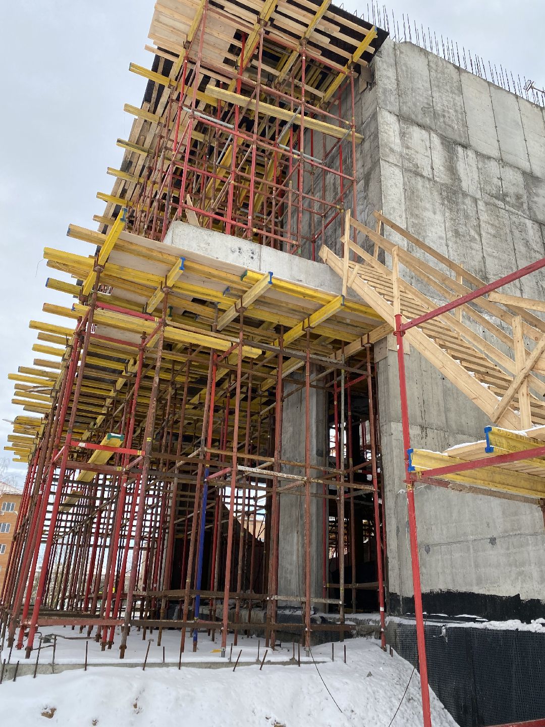 Шаховская, строительство