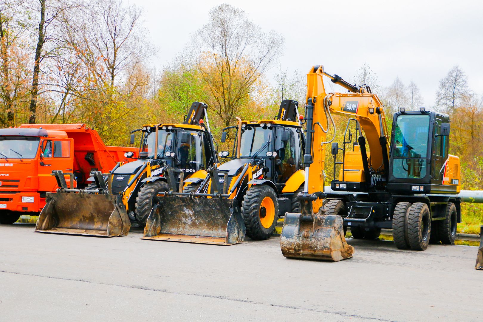 Большая Шатура, смотр техники, спецтехника, ЖКХ,
