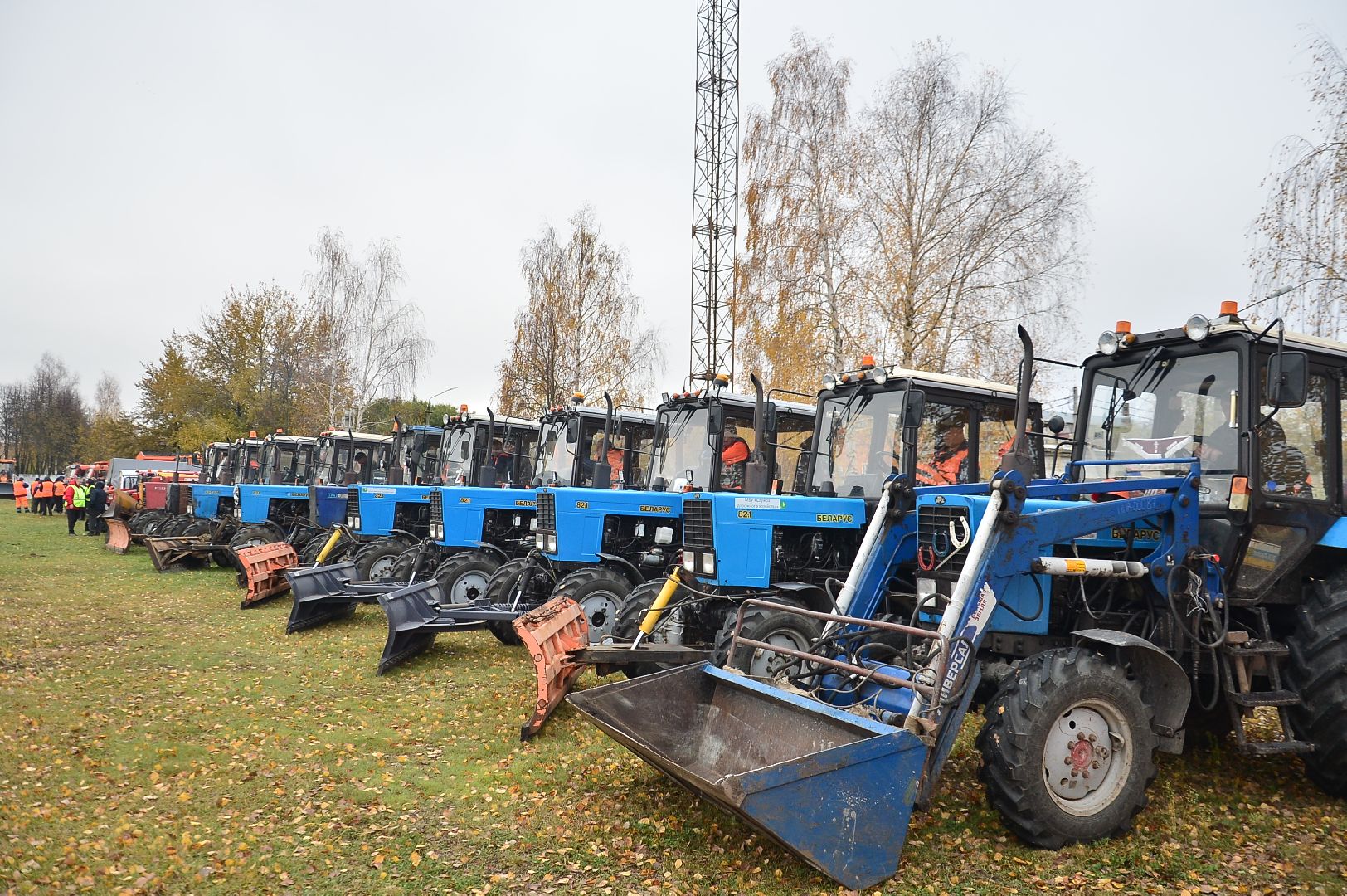 Большая Шатура, смотр техники, спецтехника, ЖКХ,