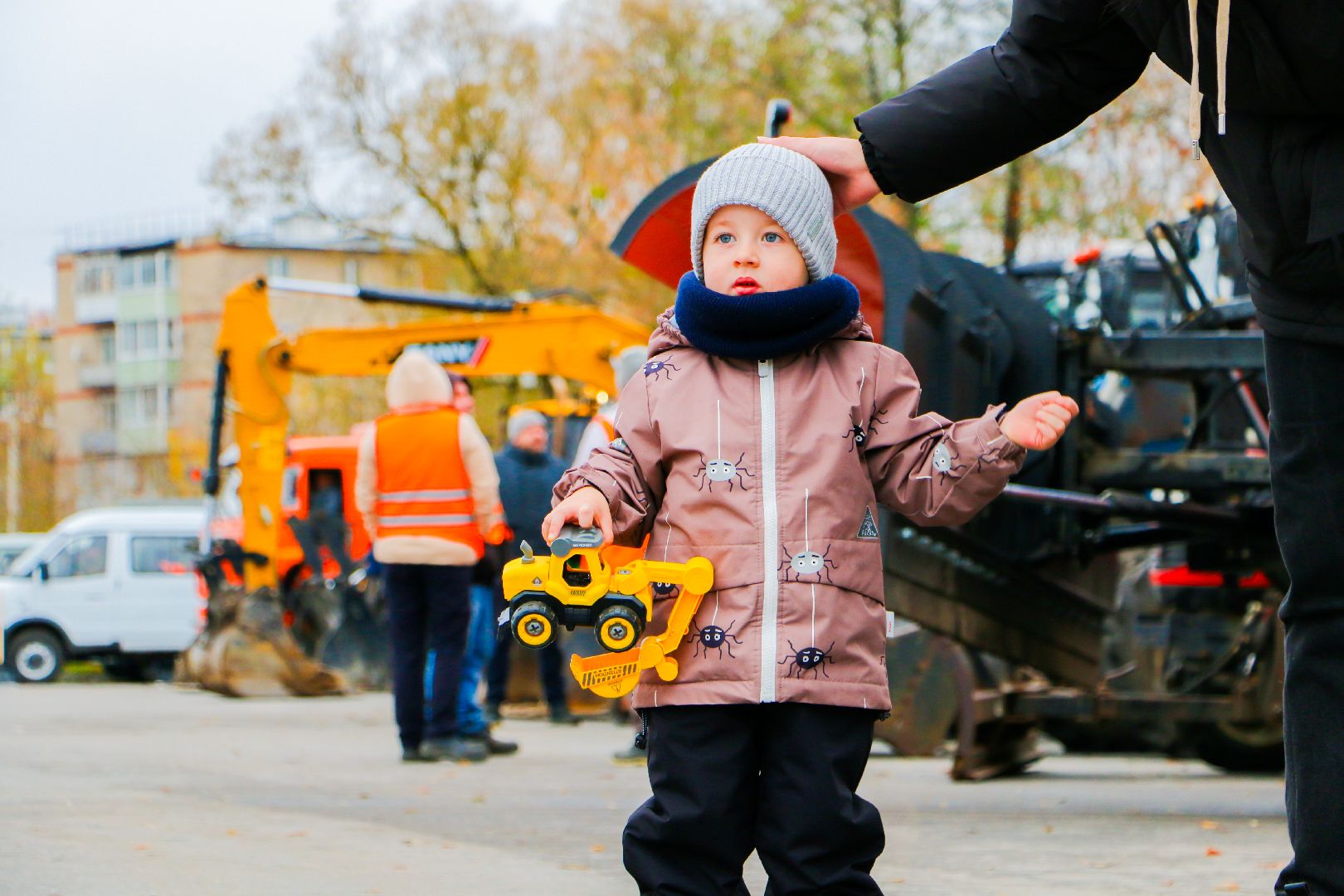 Большая Шатура, смотр техники, спецтехника, ЖКХ,
