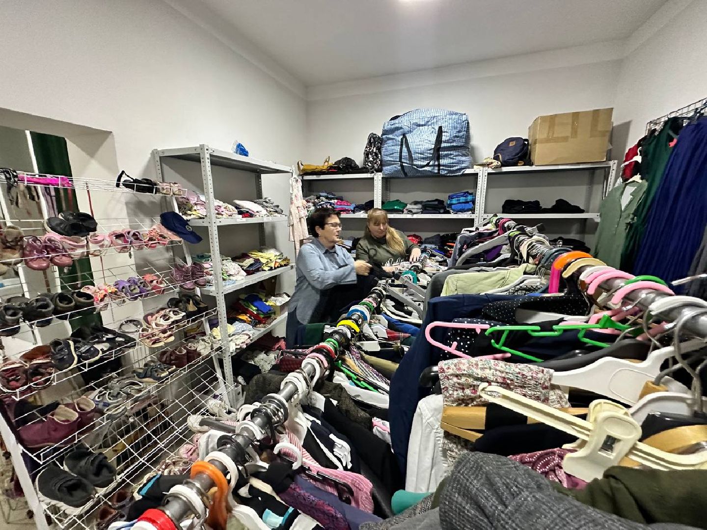 Добрый шкаф, Пункт помощи людям, Олег Рожнов, Наро-Фоминск,