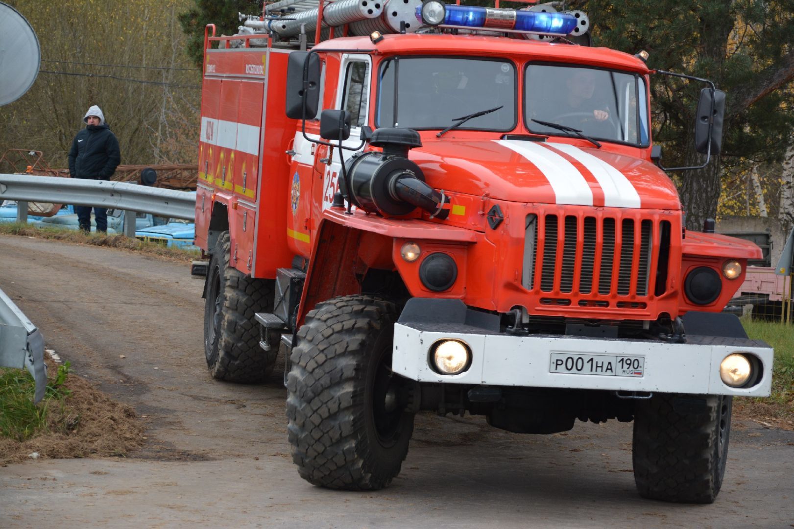 мчс россии, мособлпожспас, соревнования, колледж, пожарные автомобили,