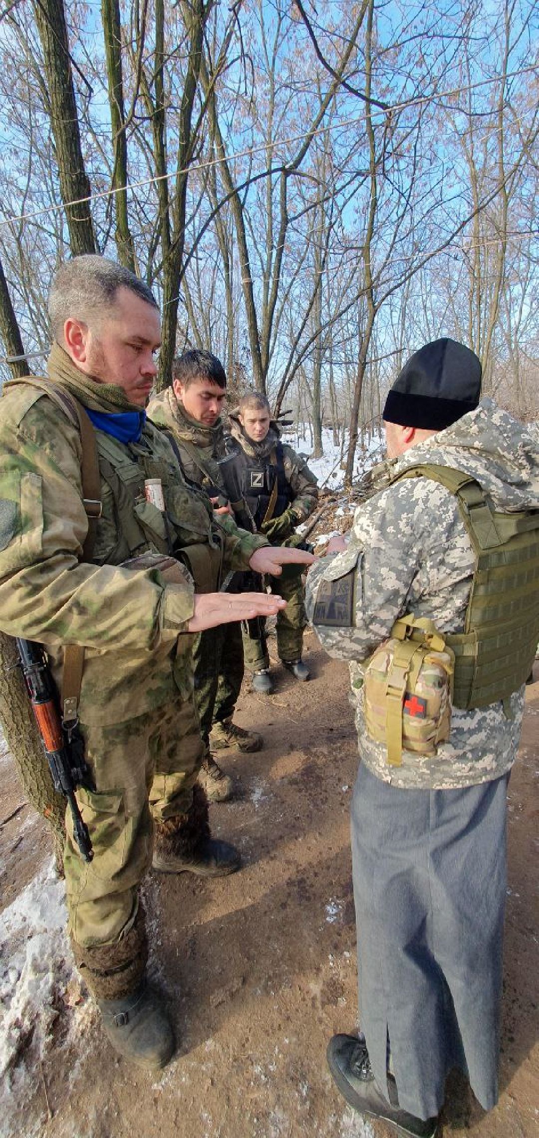 доброе дело, помощь людям,