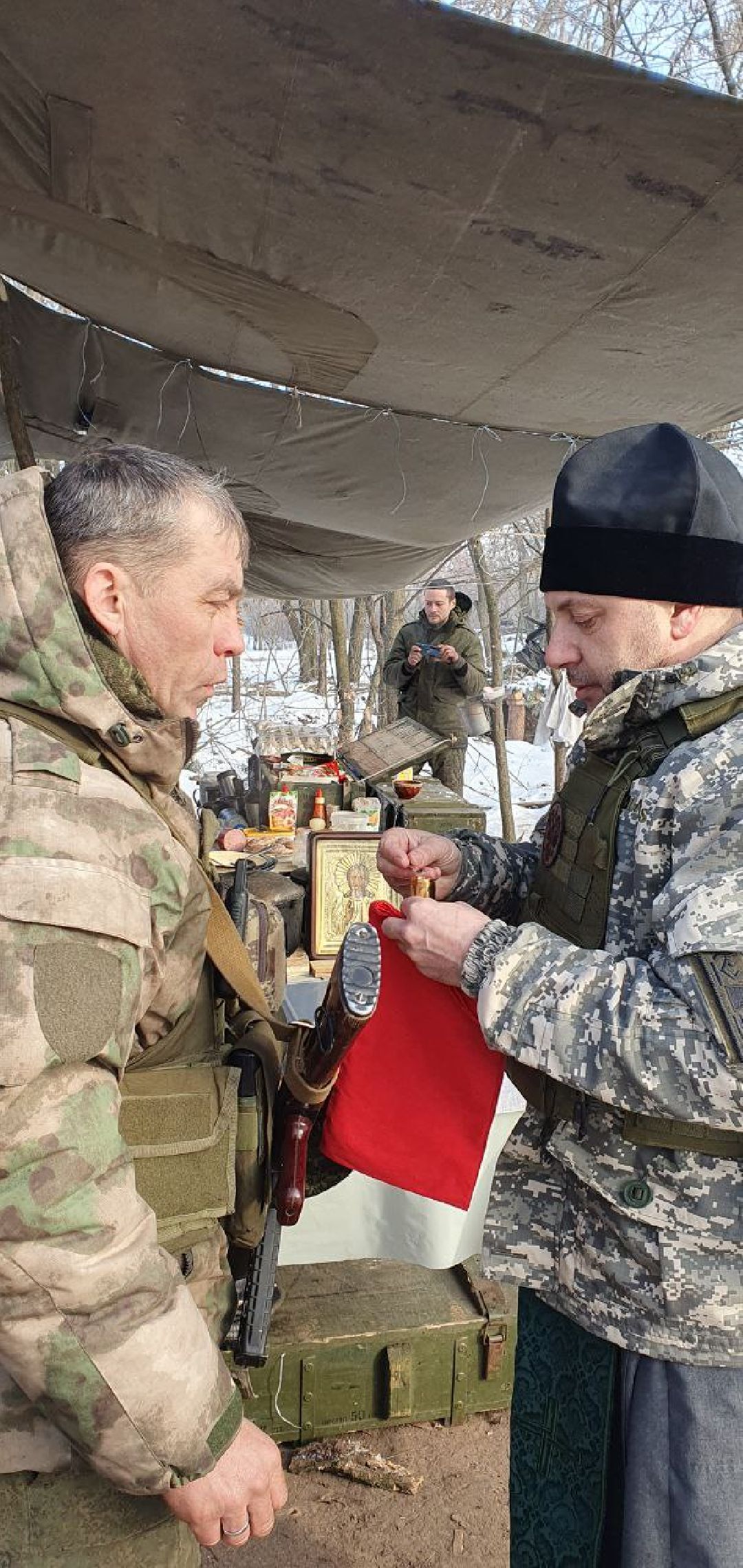 доброе дело, помощь людям,