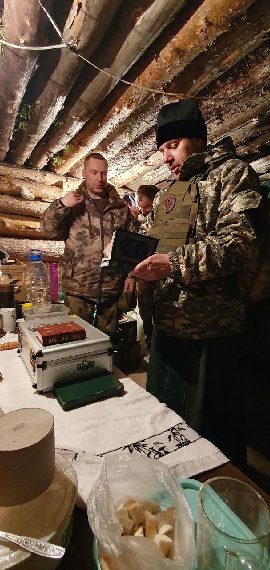 доброе дело, помощь людям,