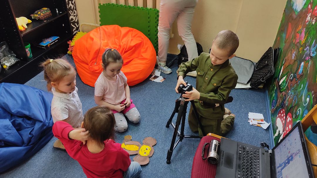 Лобня, образование, английский