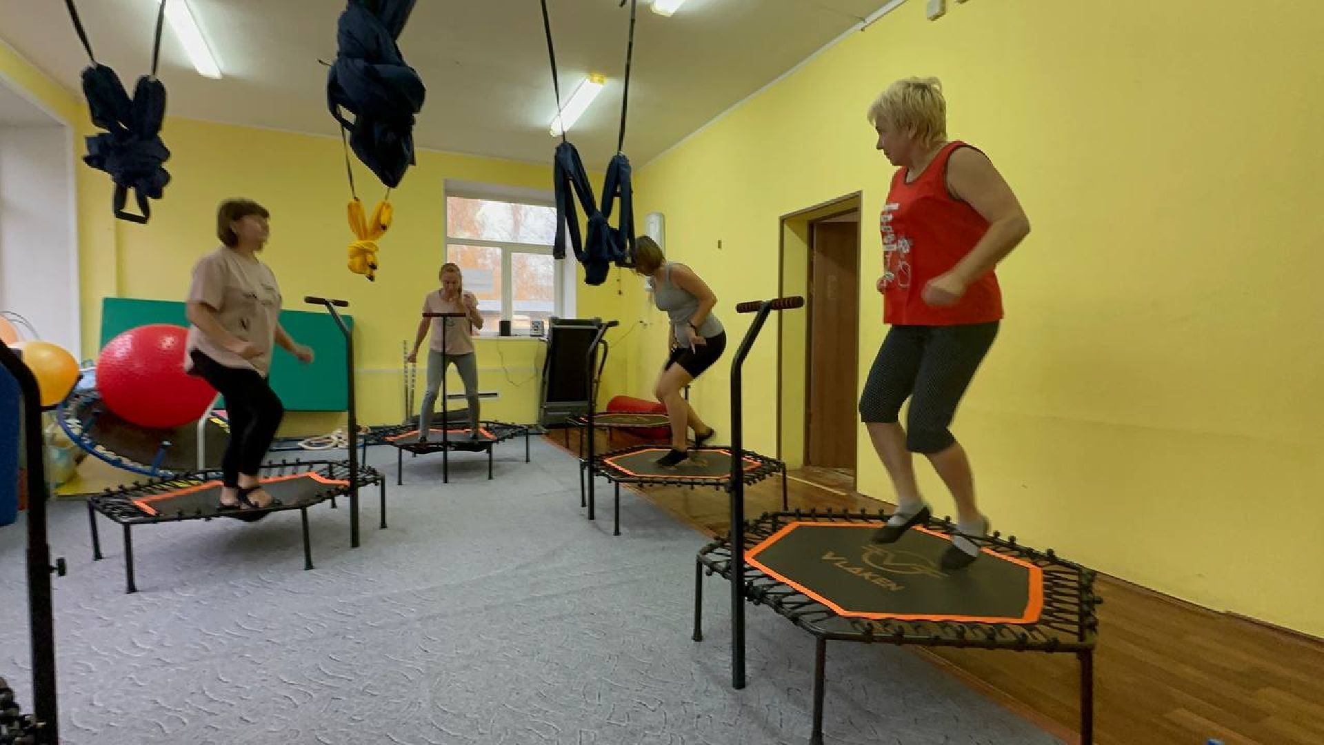 активное долголетие, Джампинг для пенсионеров, Фитнес для долголетов, наро-фоминск,