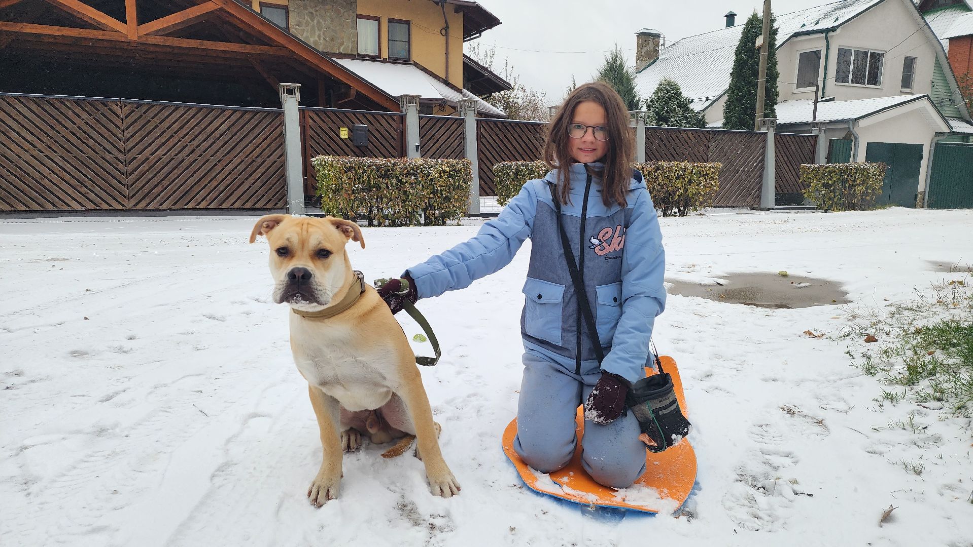 подмосковье, городской округ пушкинский, Ивантеевка, Первый снег, Город это люди, дети,