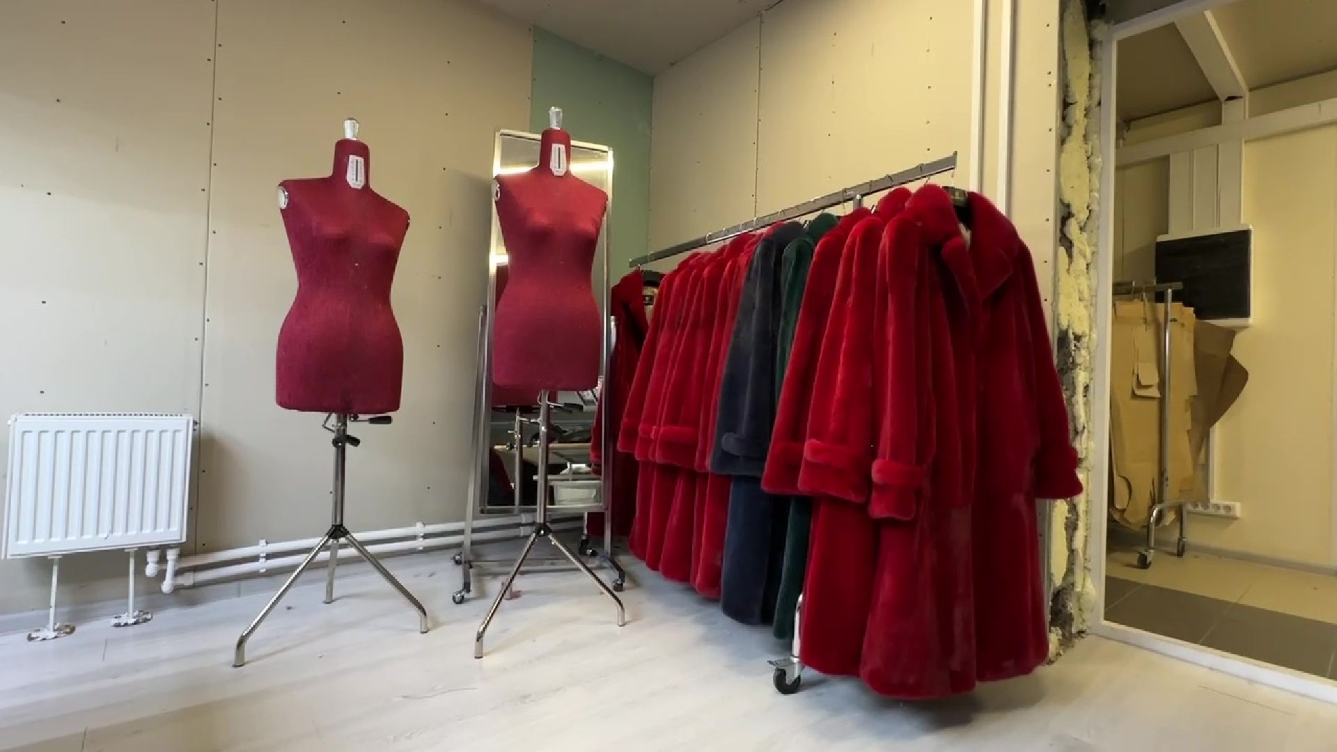 Реуто, бизнес, ЛалеМех, шубы, пальто, производство, импортозамещение,