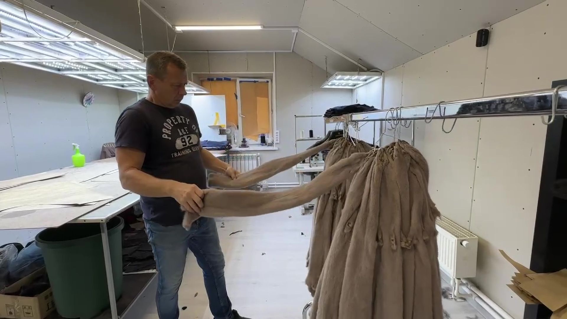 Реуто, бизнес, ЛалеМех, шубы, пальто, производство, импортозамещение,