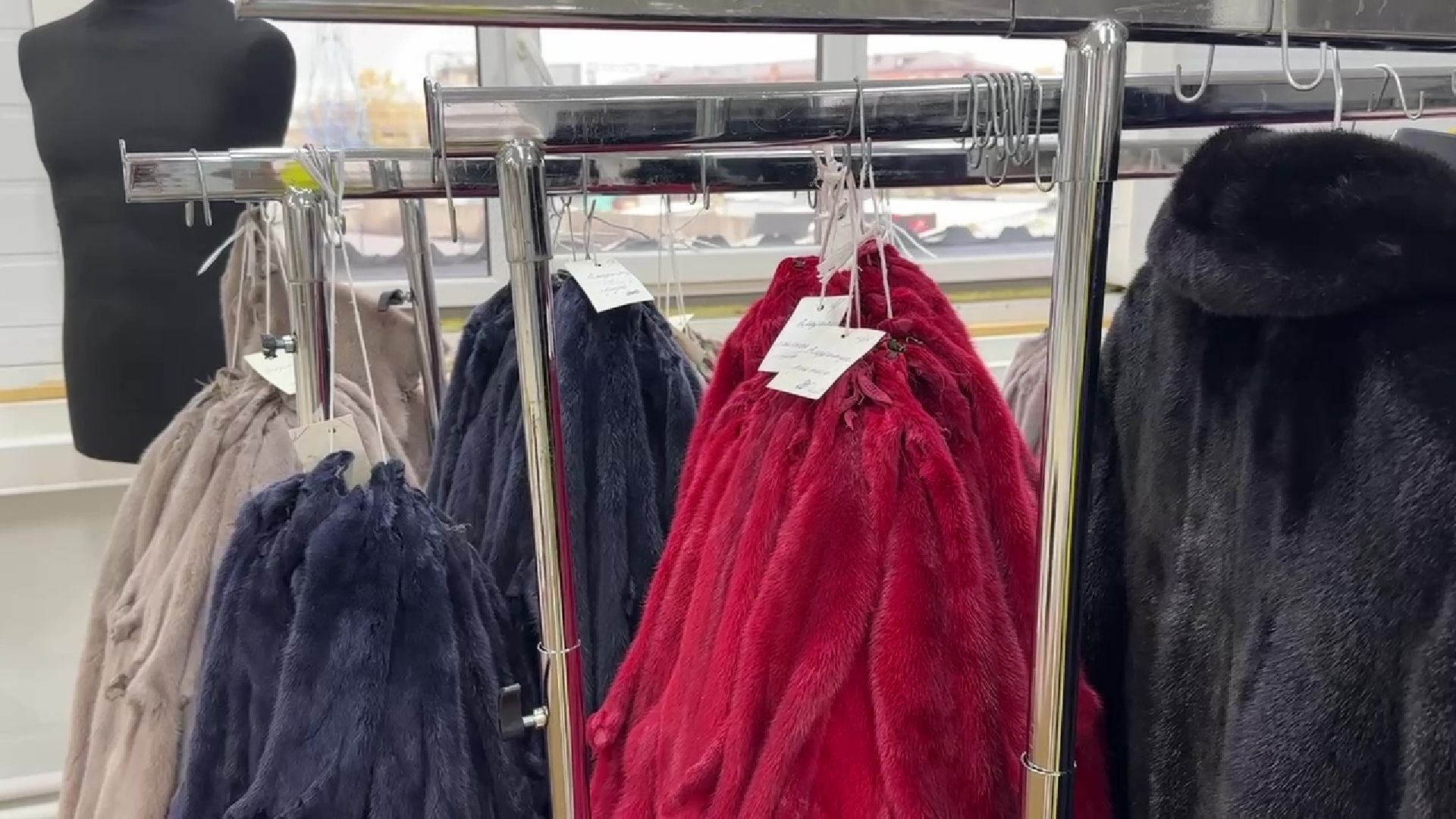 Реуто, бизнес, ЛалеМех, шубы, пальто, производство, импортозамещение,