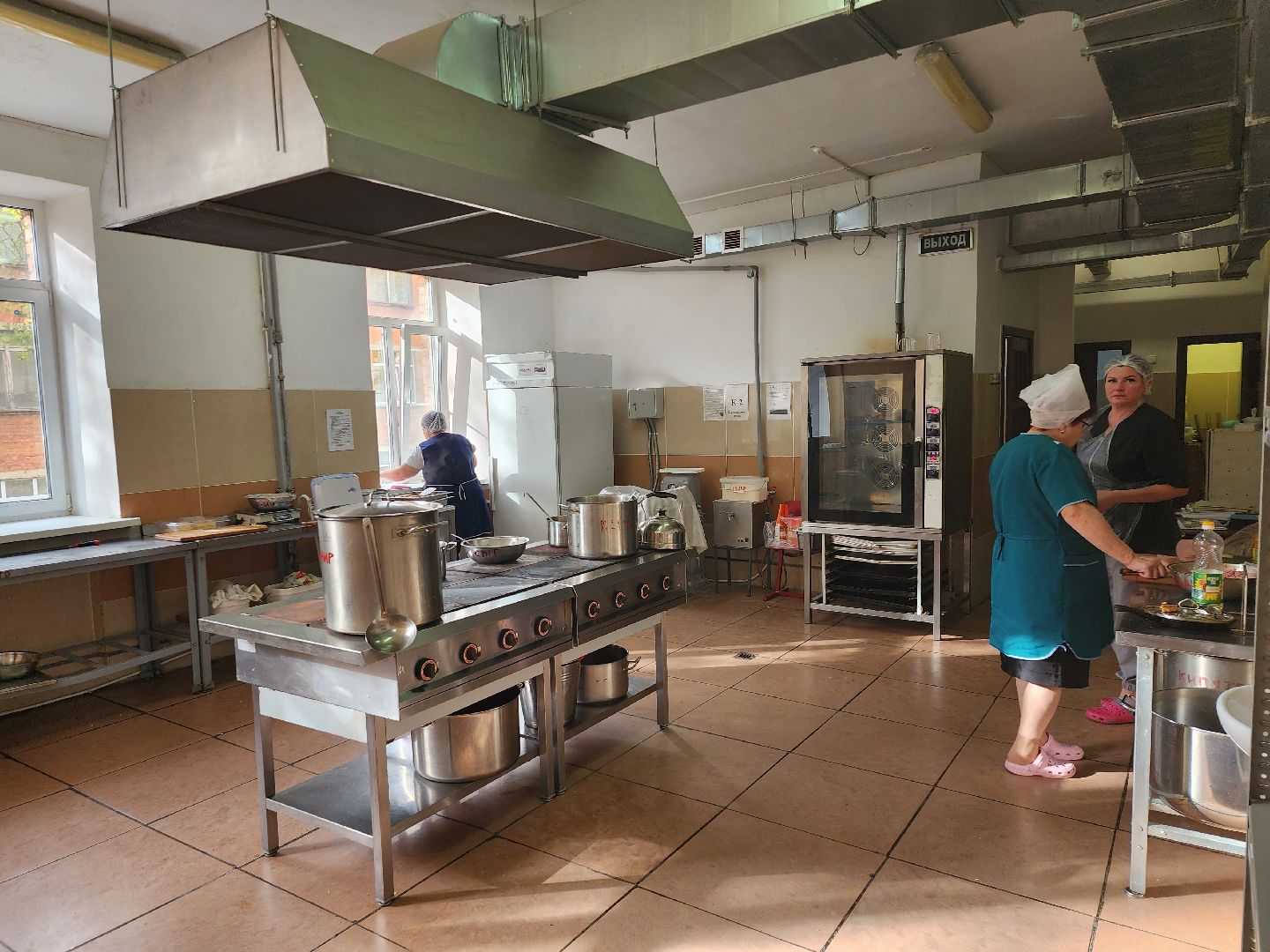 серпухов, подмосковье, капремонт школы, мнение, учитель,