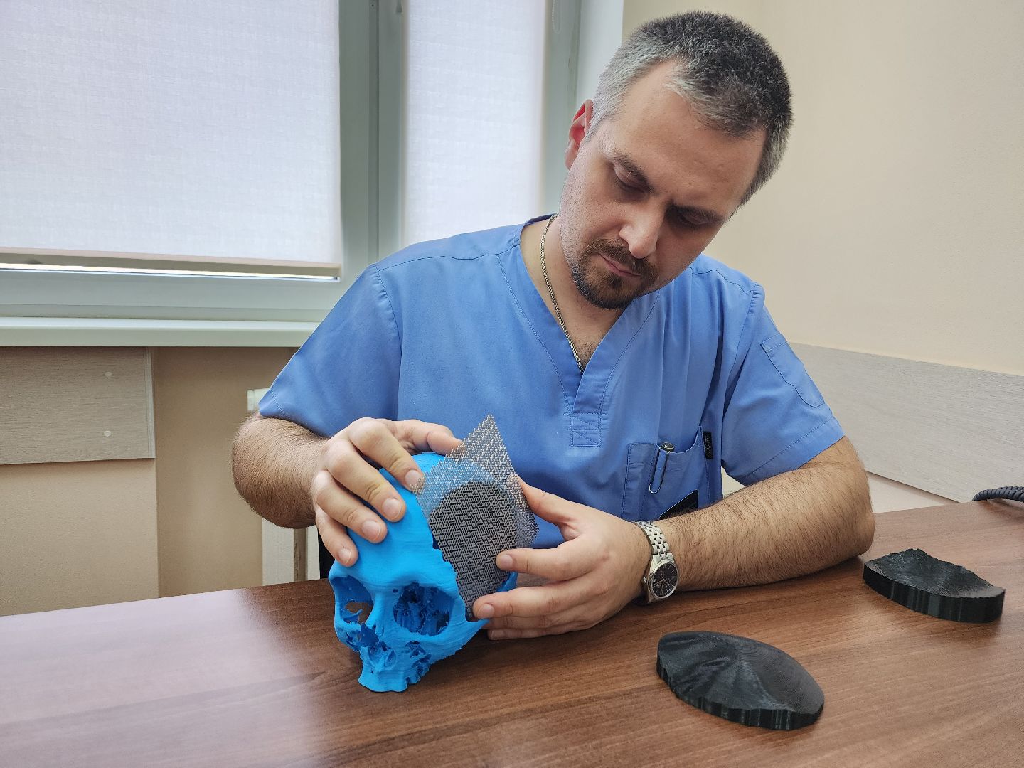 Красногорск, Врачи, Имплант, Череп, Операция,