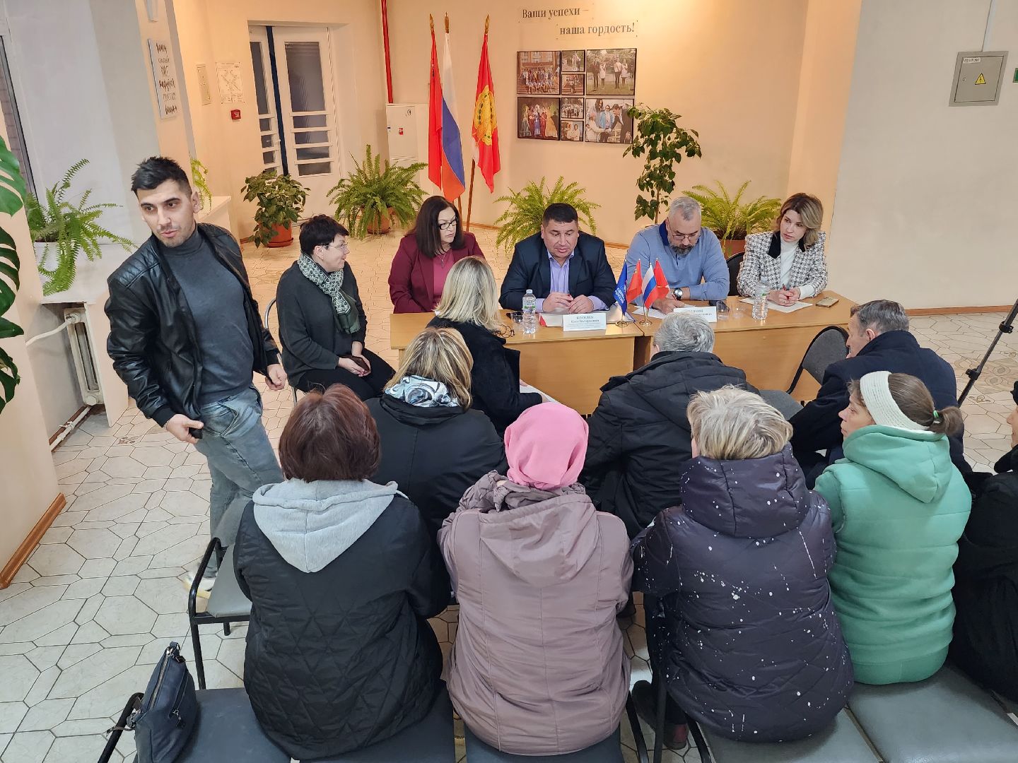 серпухов, выездная администрация, школа 12, встреча с жителями, депутат,