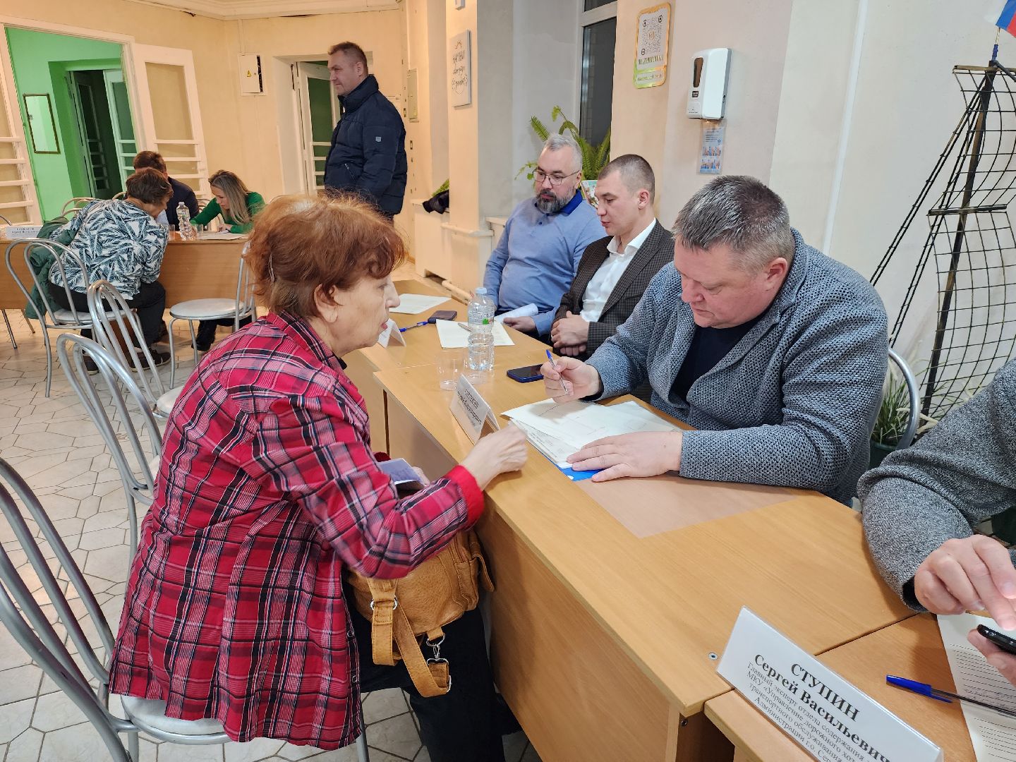 серпухов, выездная администрация, школа 12, встреча с жителями, депутат,