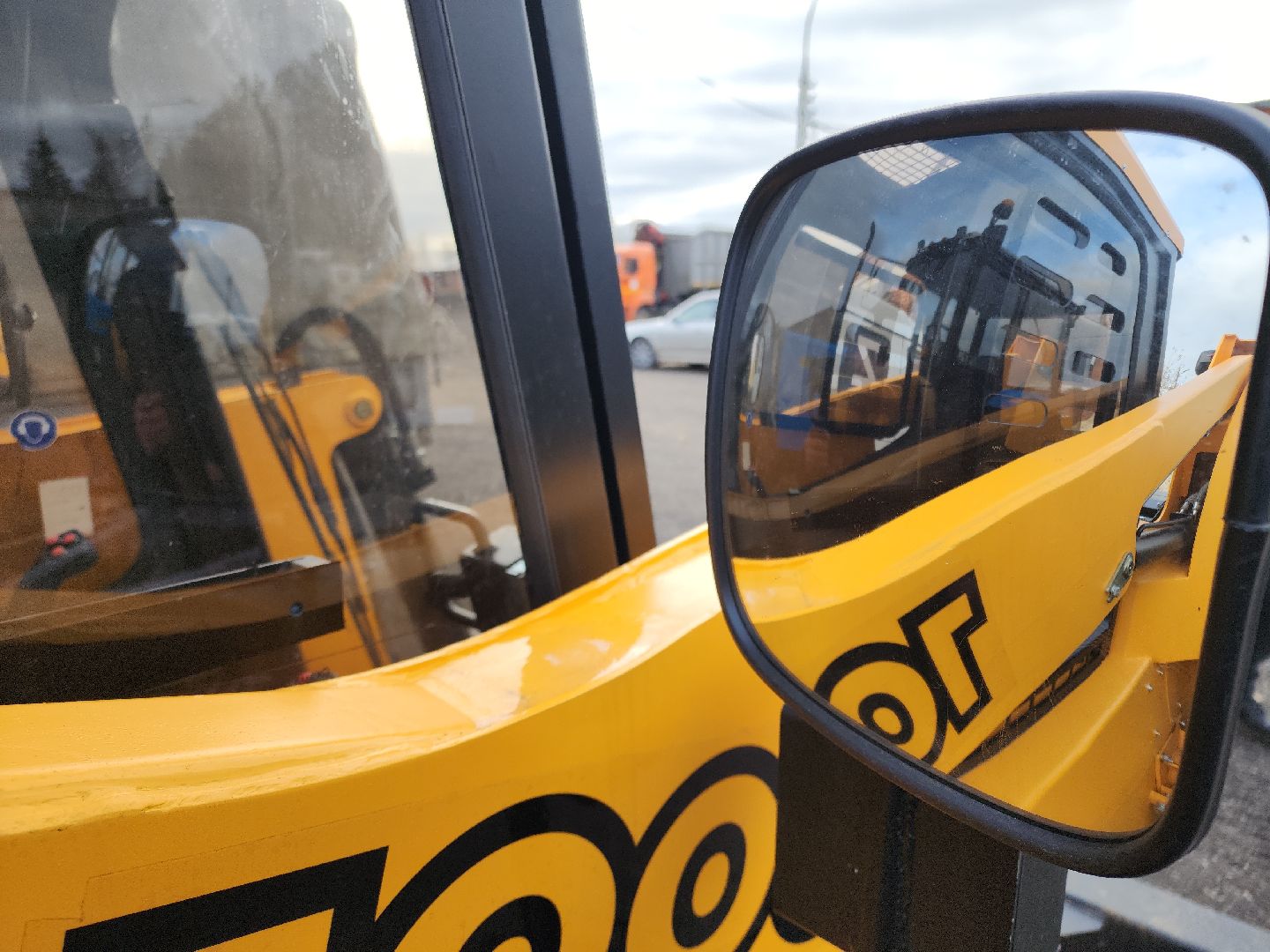 кашира, жкх, мбу благоустройство, уборочная техника, Белорус, мини-погрузчик,