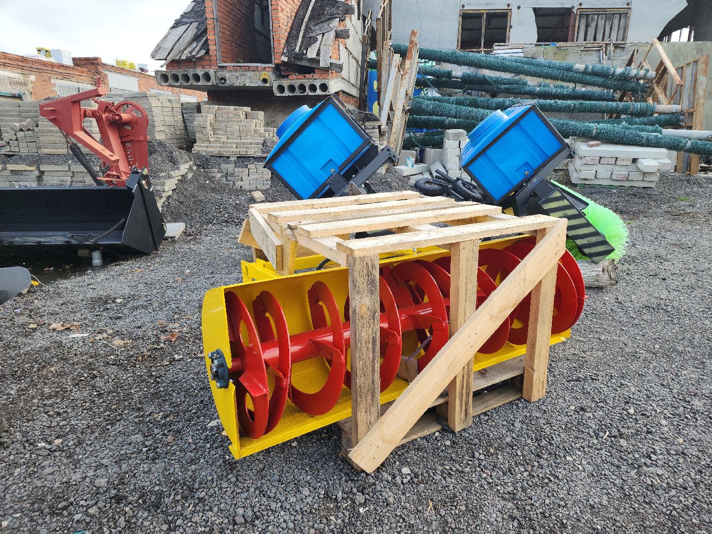 кашира, жкх, мбу благоустройство, уборочная техника, Белорус, мини-погрузчик,