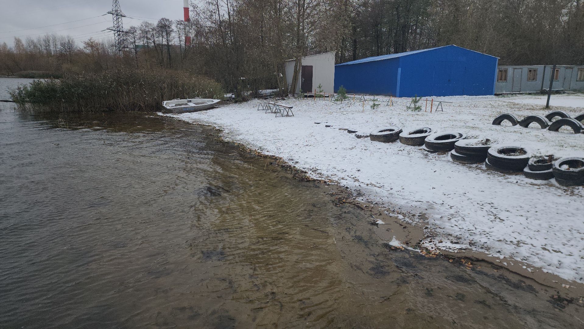 моржевание, закаливание, ЗОЖ, первый мороз, первый снег, выживший, ледяная вода, зимняя природа, зимнее озеро,