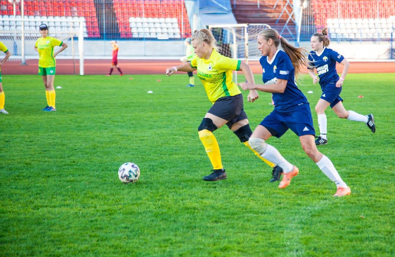 футбол, Мамы, Футбольные мамы, Красногорск, Зоркий,