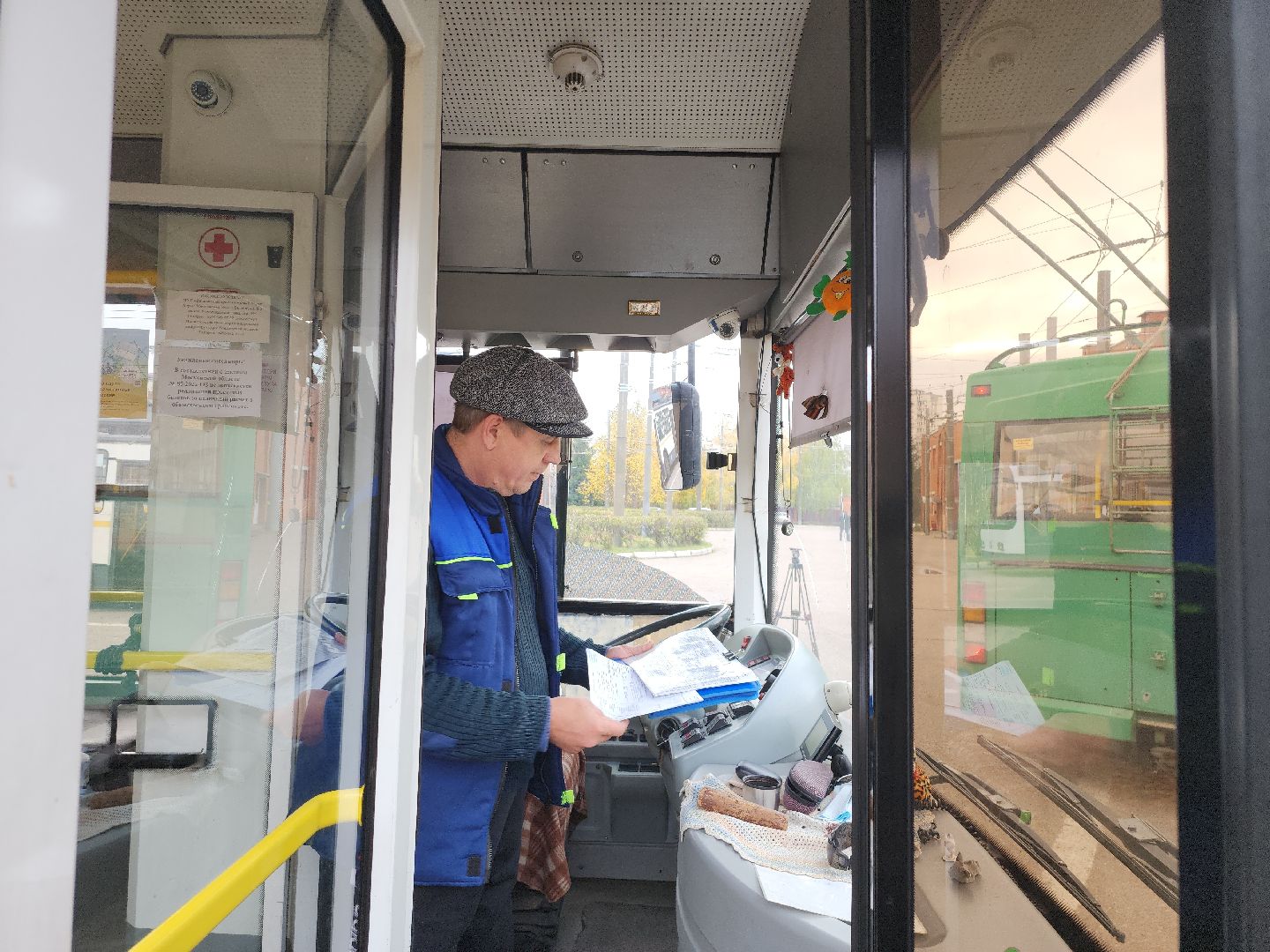 троллейбусный парк, видное, водители, семья, профессиональный праздник,