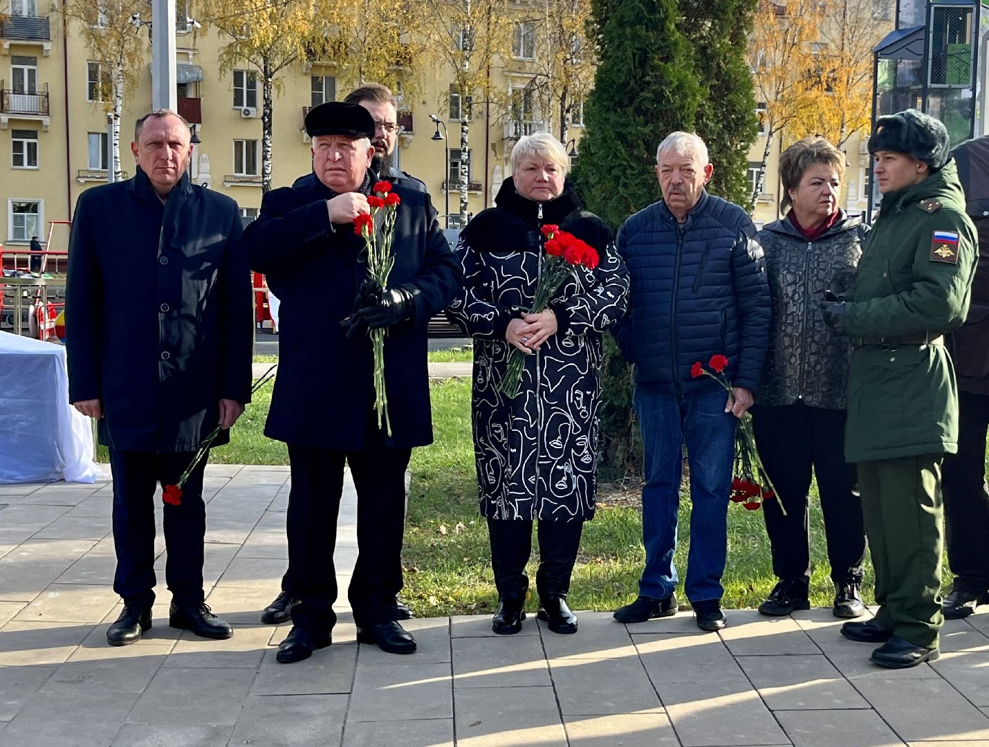 наро-фоминск, СВО, ГЕРОИ СПЕЦОПЕРАЦИИ, ПАМЯТНЫЙ ЗНАК, память, наро-фоминский городской округ, Роман Шамнэ,