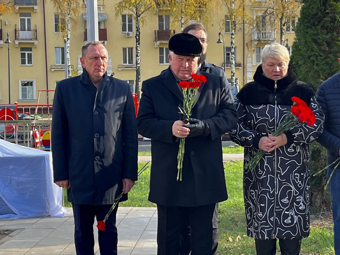 наро-фоминск, СВО, ГЕРОИ СПЕЦОПЕРАЦИИ, ПАМЯТНЫЙ ЗНАК, память, наро-фоминский городской округ, Роман Шамнэ,