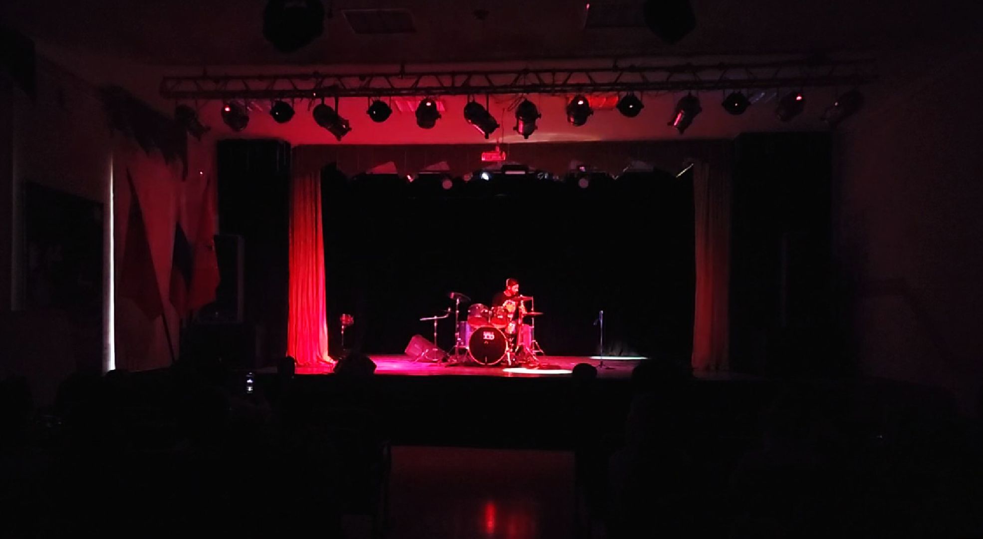 барабанщик, молодежный центр, концерт, музыкальная группа, электросталь, культура, молодежь электростали,