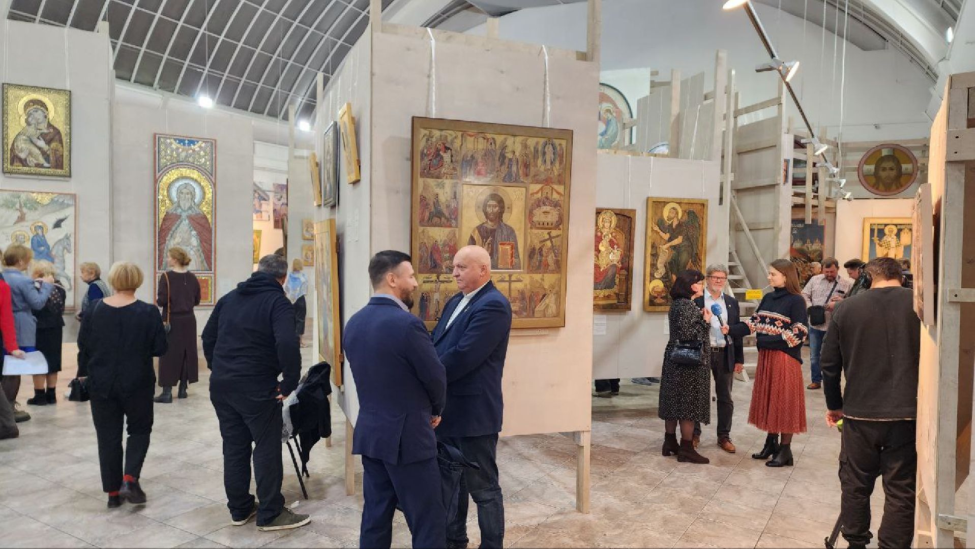 Дмитров, Фестиваль Видеть и слышать, Московский Центральный Дом Художника,Инесса и Рашид Азбухановы,