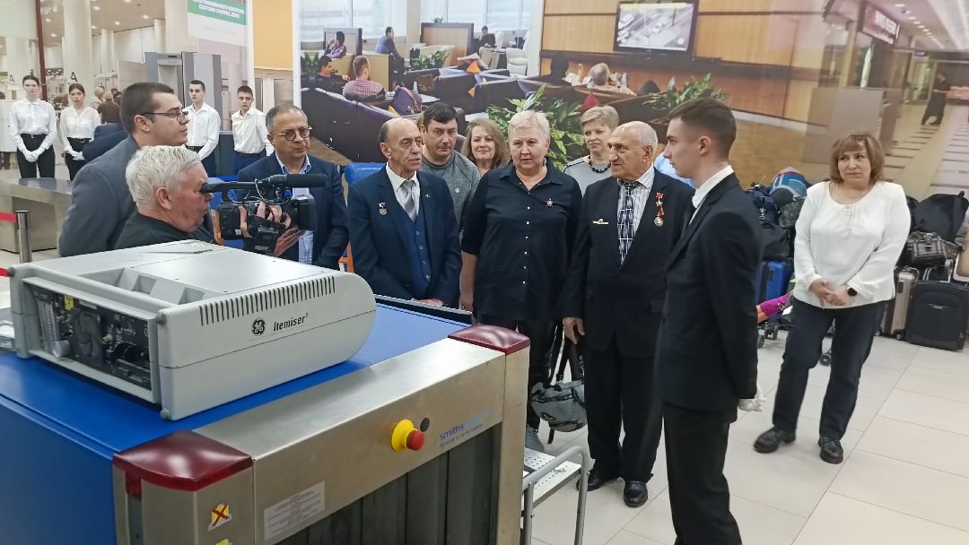 Московия, Домодедово, аэропорты, студенты