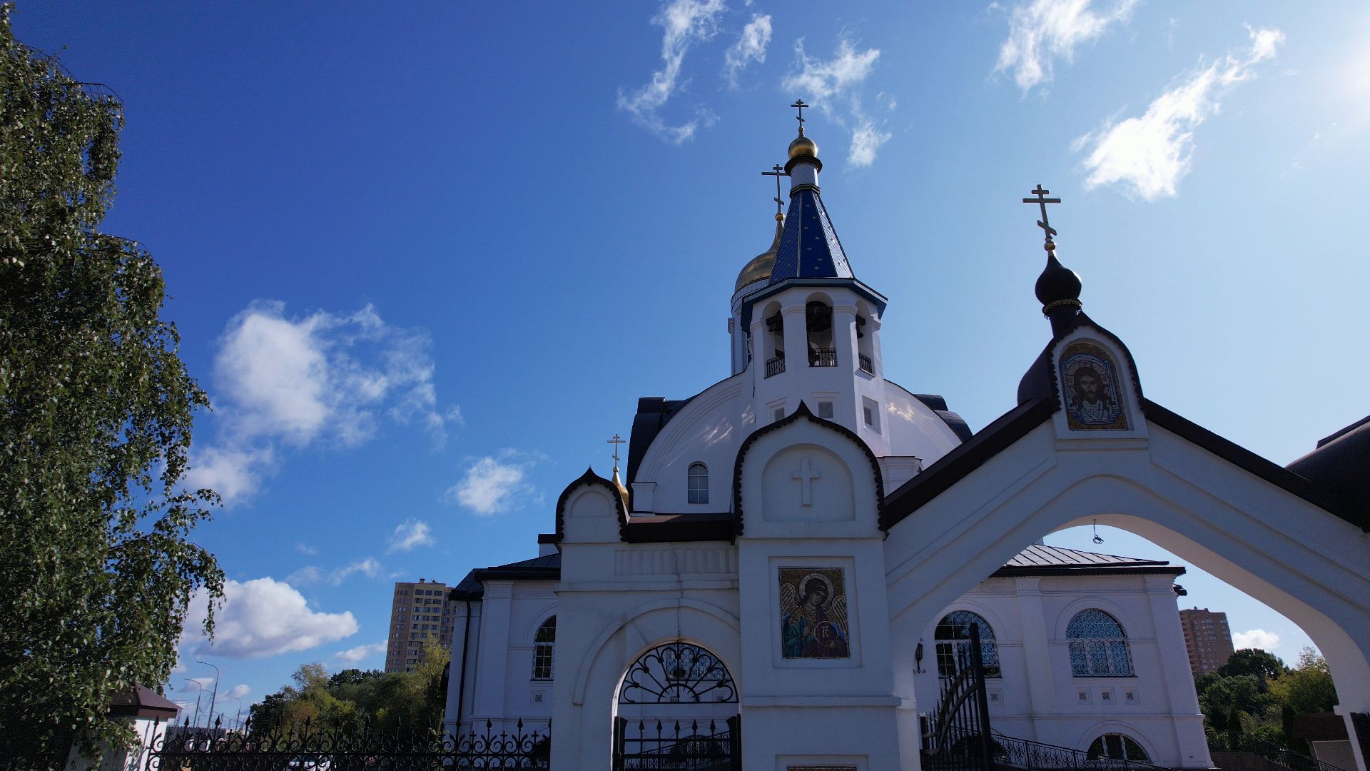 реутов, церковь, благоустройство,видео с коптера,