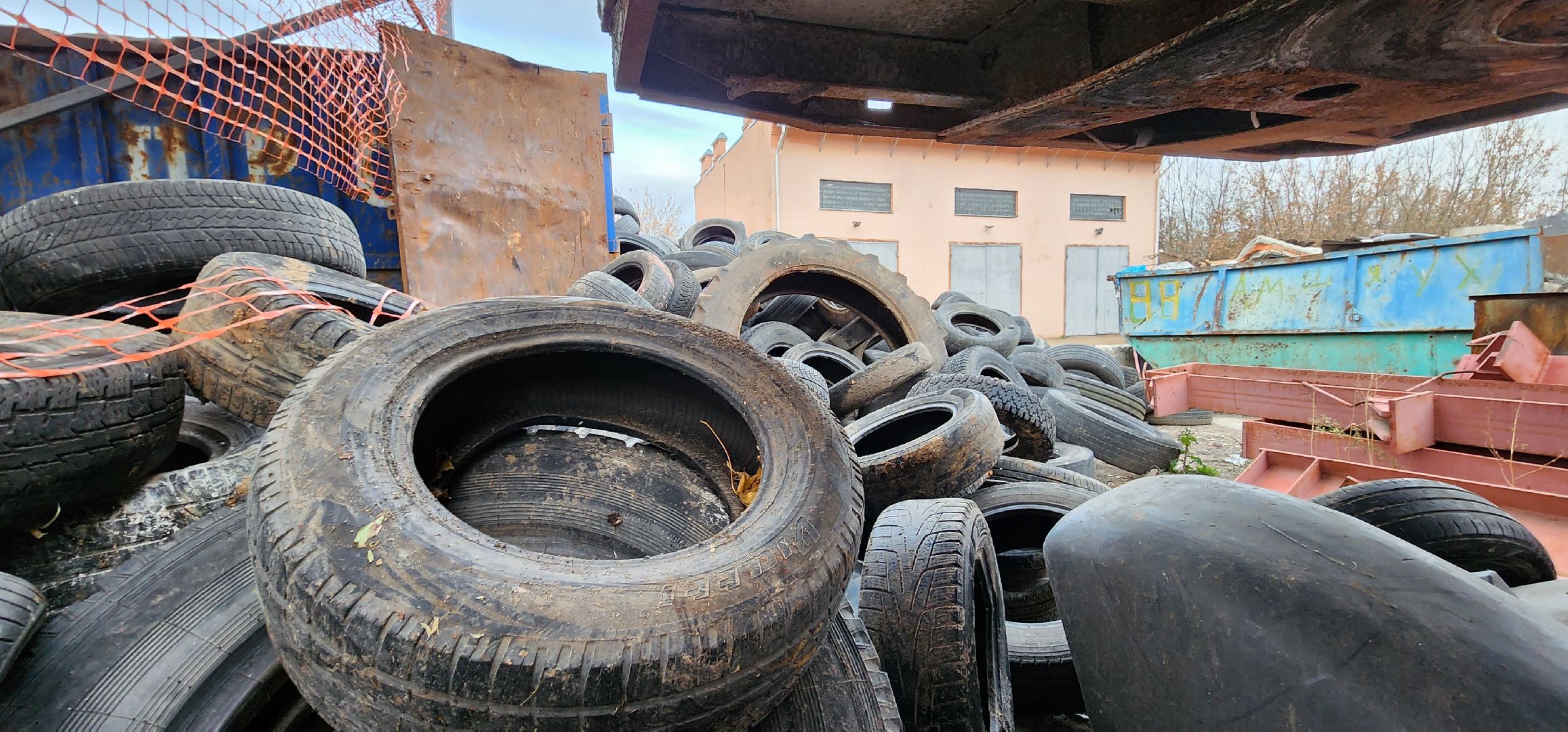 Коломна, шины, мегабак