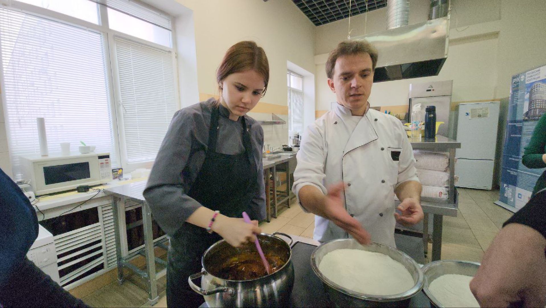 мытищи, Максим Топорищев, Книга рекордов России, Пряник-гигант,