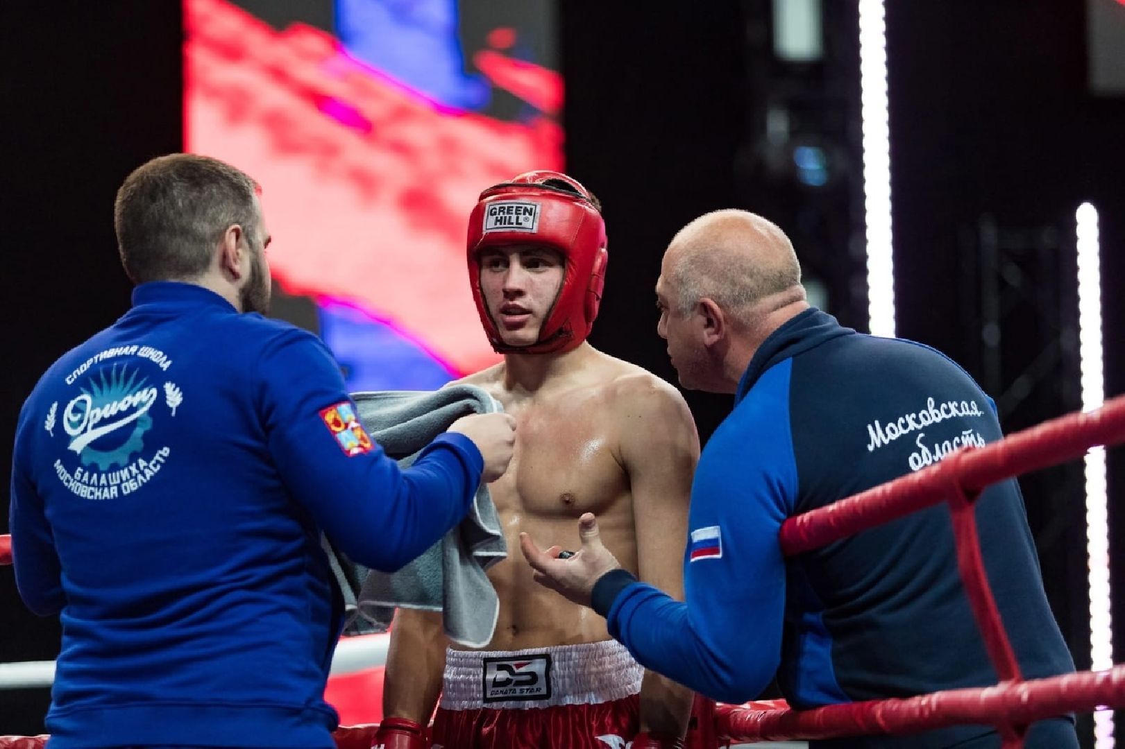 кикбоксинг, первенство, чемпионат ШОС, Капичникова, Лапенков, Росихин,
