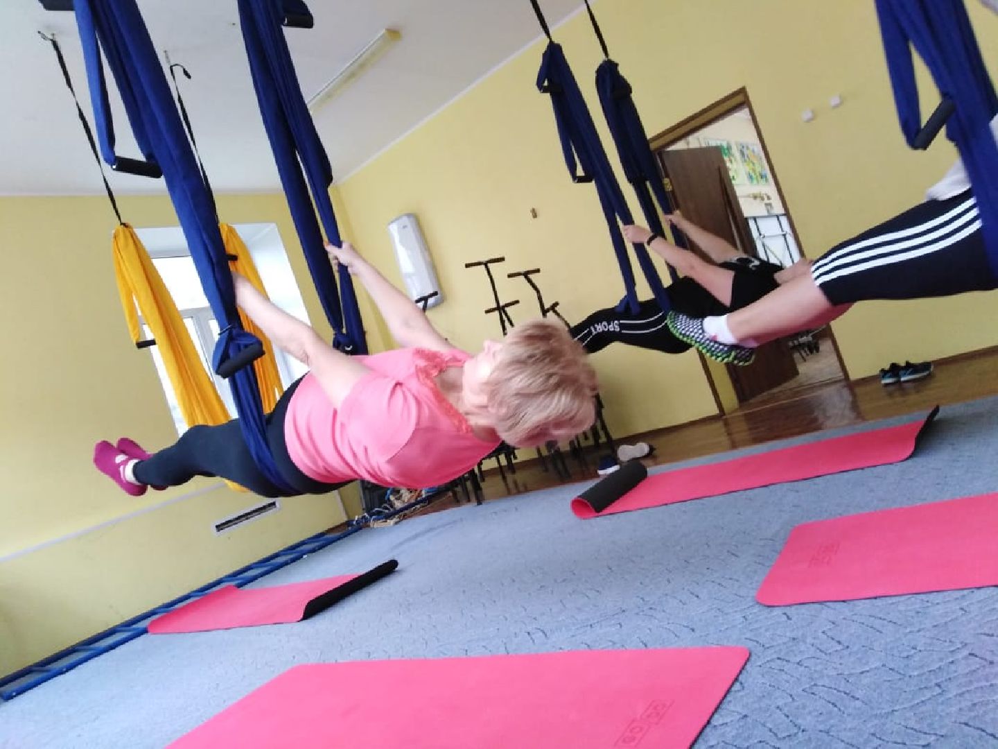 активное долголетие, Аэройога для пенсионеров, фитнес для долголетов, наро-фоминск,