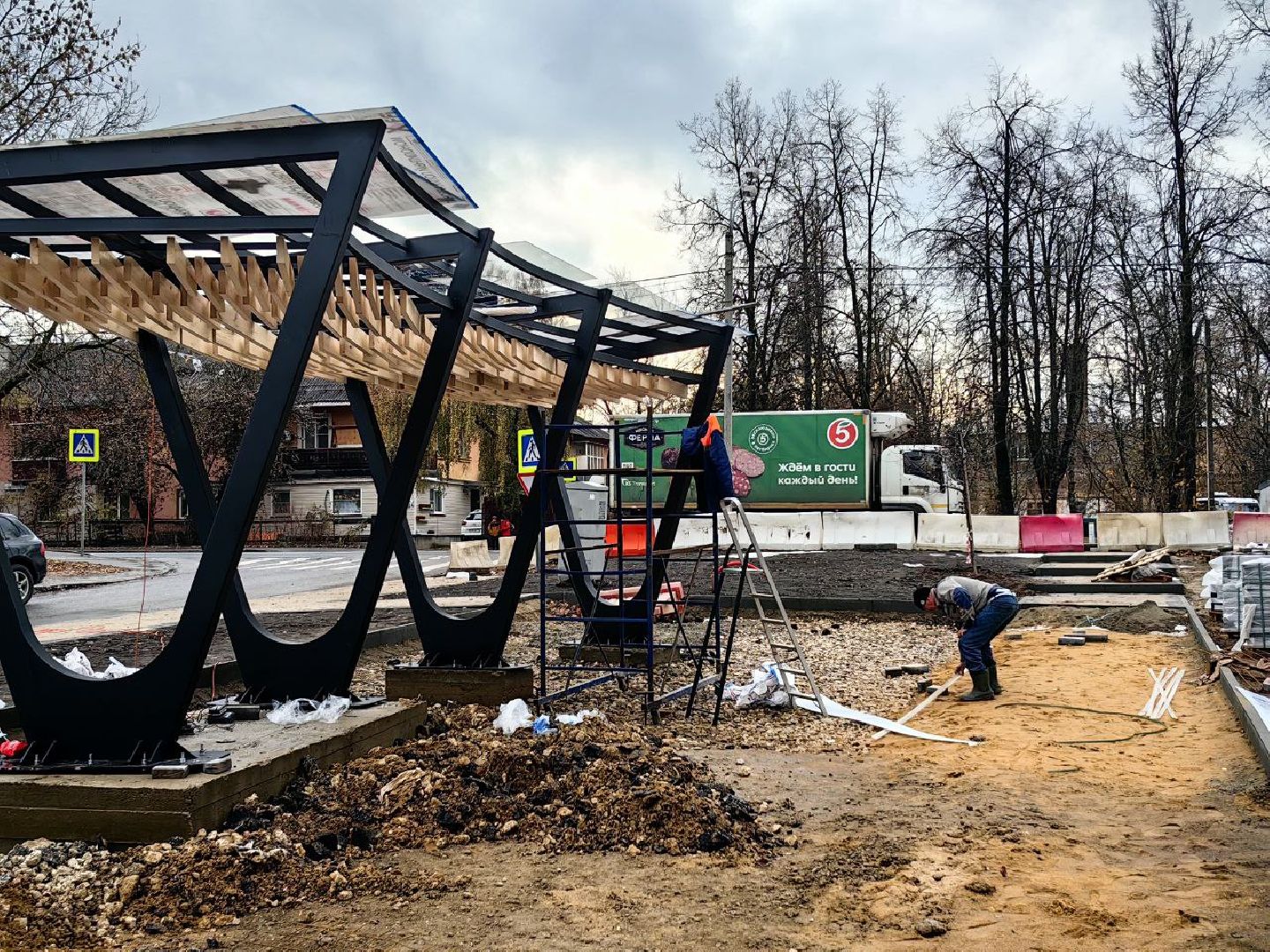 благоуйстройство, сквер, детская игровая площадка, газон,