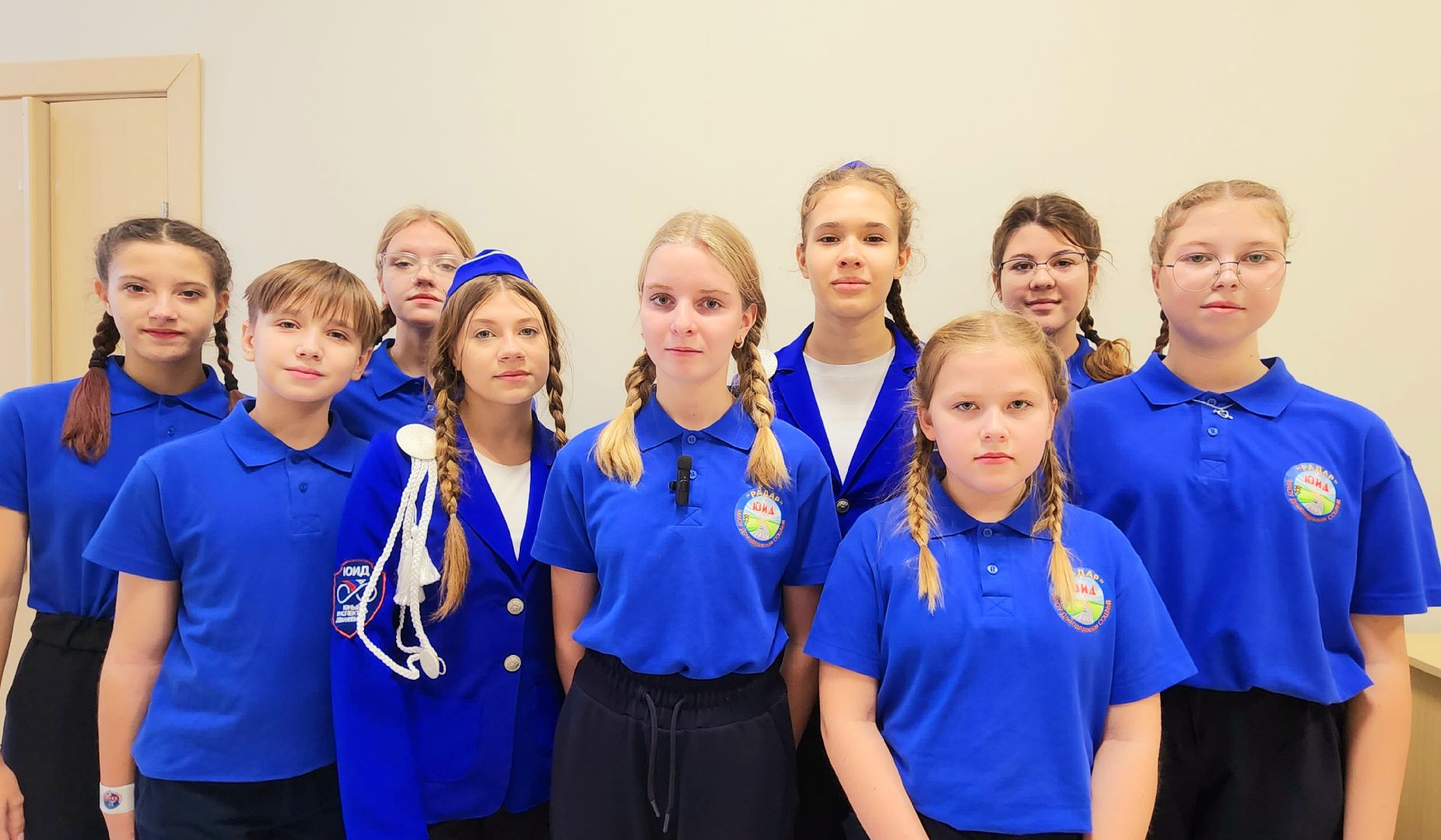 домодедово, отряд ЮИД, юные инспекторы, СОШ 8, пропаганда бдд, светоотражающие элементы, световозвращатели, ПДД, дорожное движение, фликеры, флешмоб, ОГИБДД,