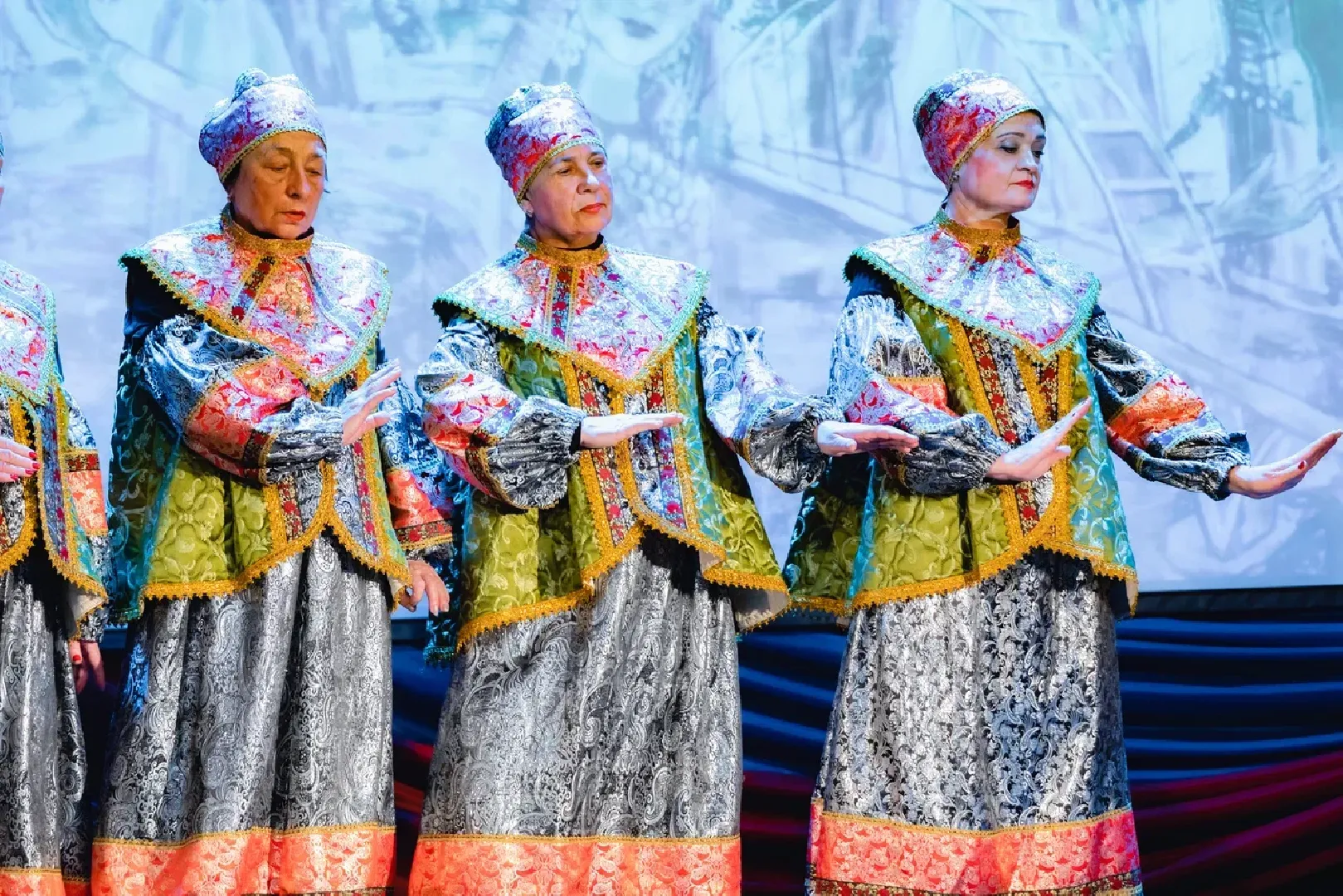 химки, активное долголетие, концерт, день народного единства, фестиваль,