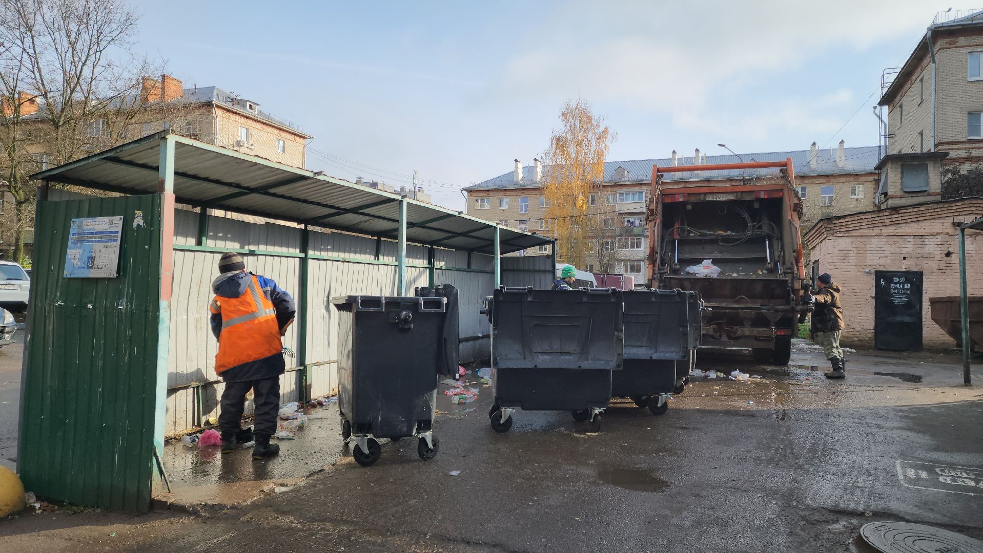 мусорные контейнеры, мусорные площадки, Подольск, обращение жителей,