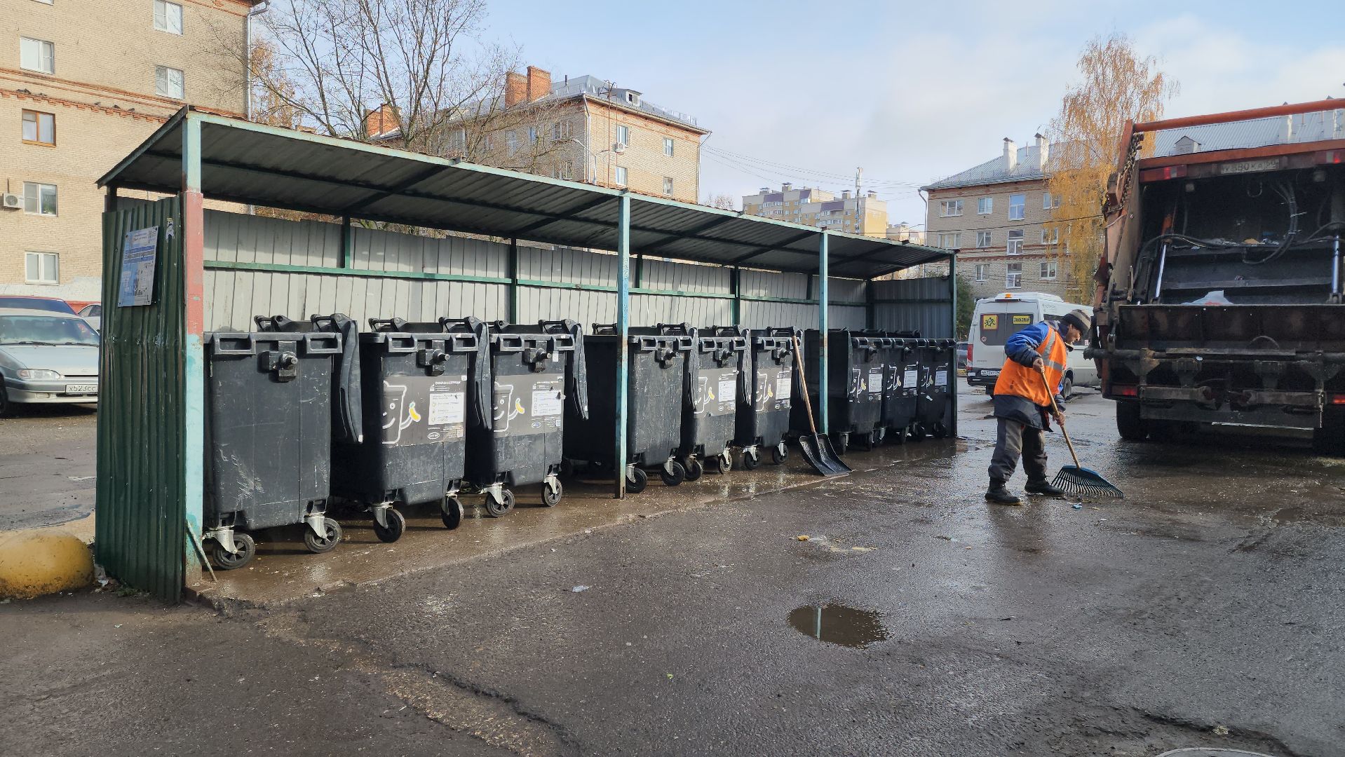 мусорные контейнеры, мусорные площадки, Подольск, обращение жителей,