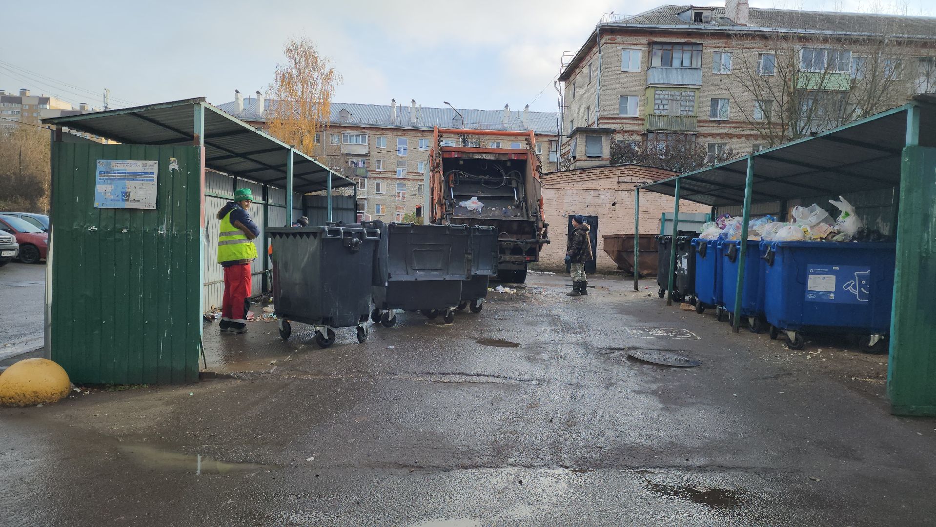 мусорные контейнеры, мусорные площадки, Подольск, обращение жителей,