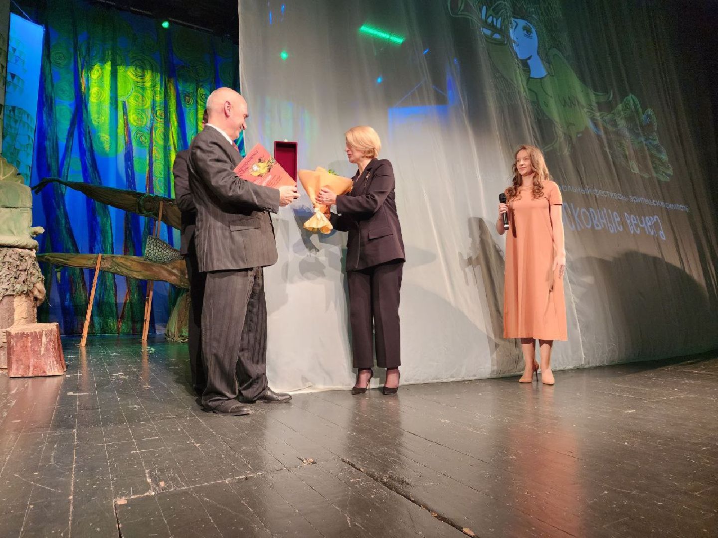 театр фэст, мытищи, культура, Фестиваль Подмосковные вечера, Юлия Купецкая, театр кукол Огниво,