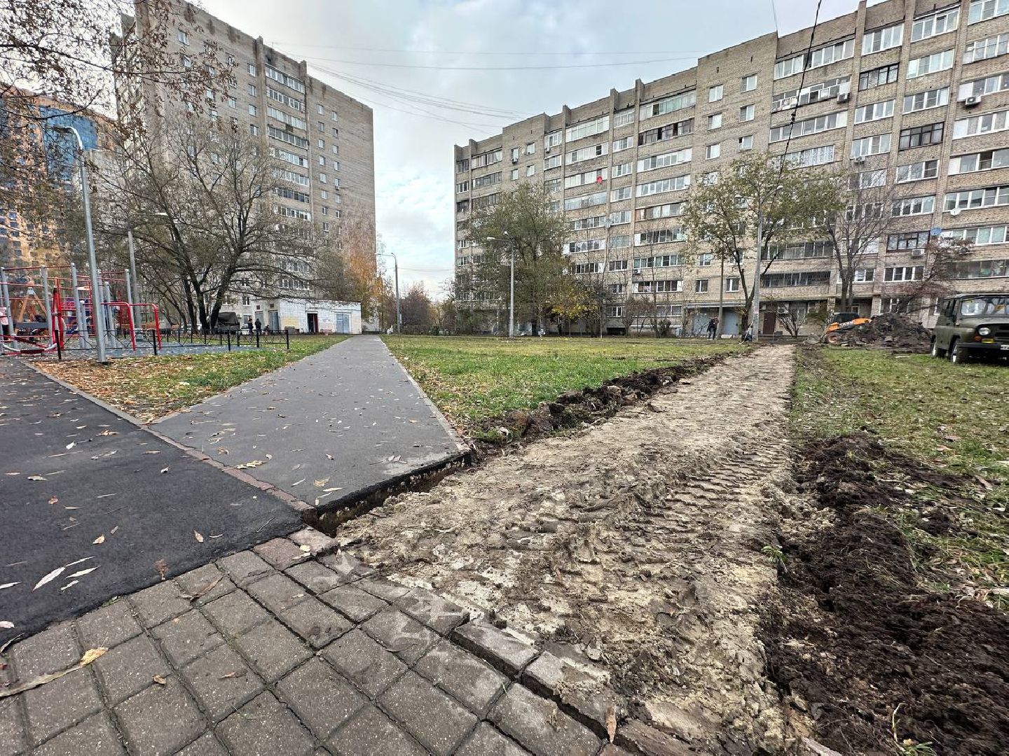 Реутов, благоустройство, тротуар, освещение, детская площадка, парковка,