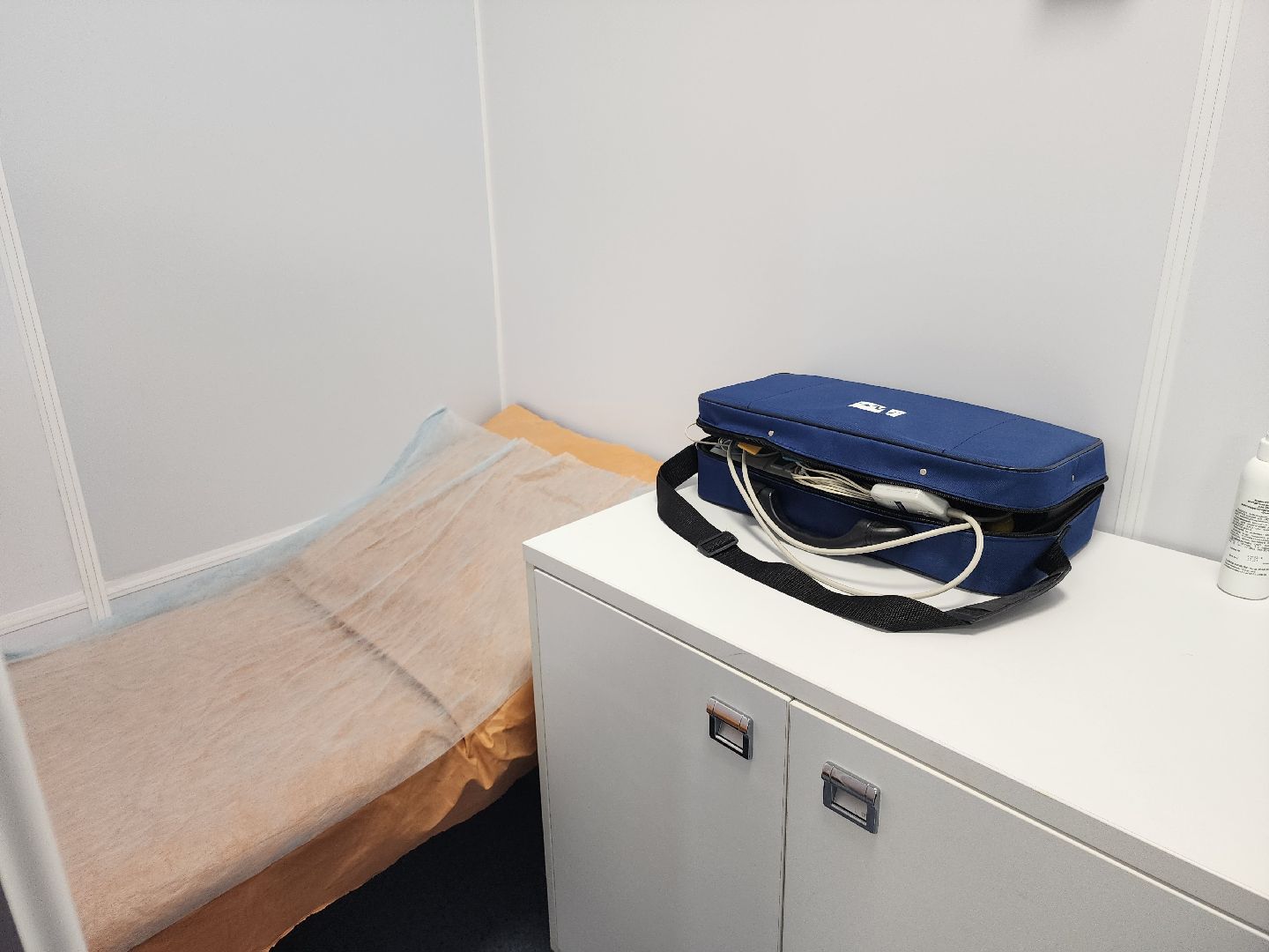 поликлиника, неотложная помощь,