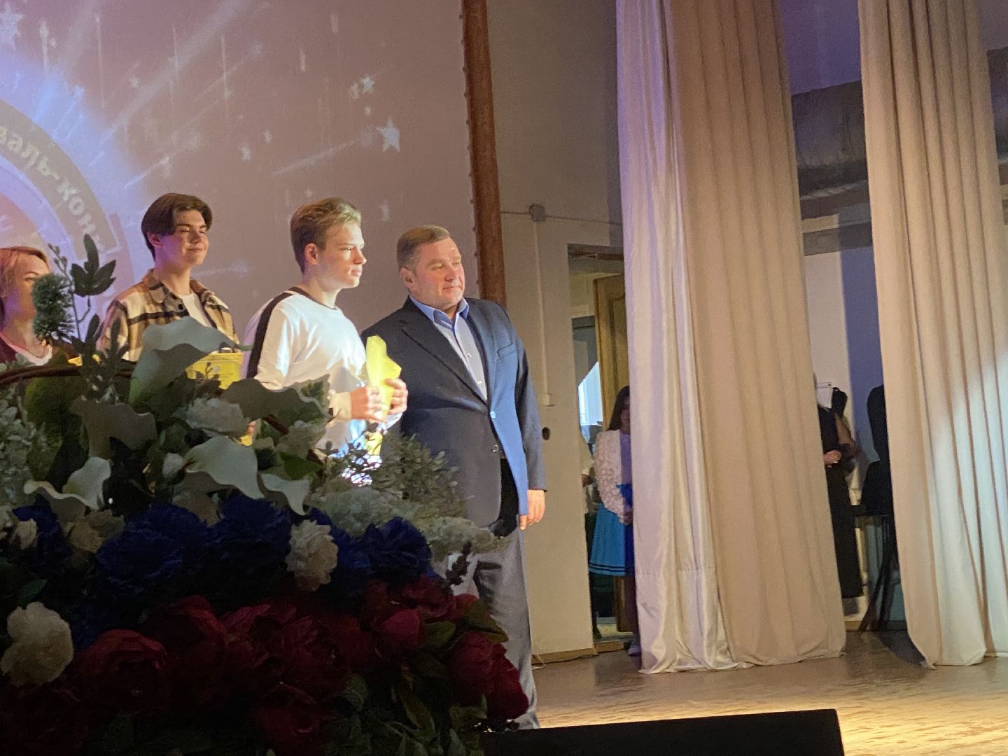 волоколамск, культура, культура подмосковья, дети, выступление, праздник, день народного единства,