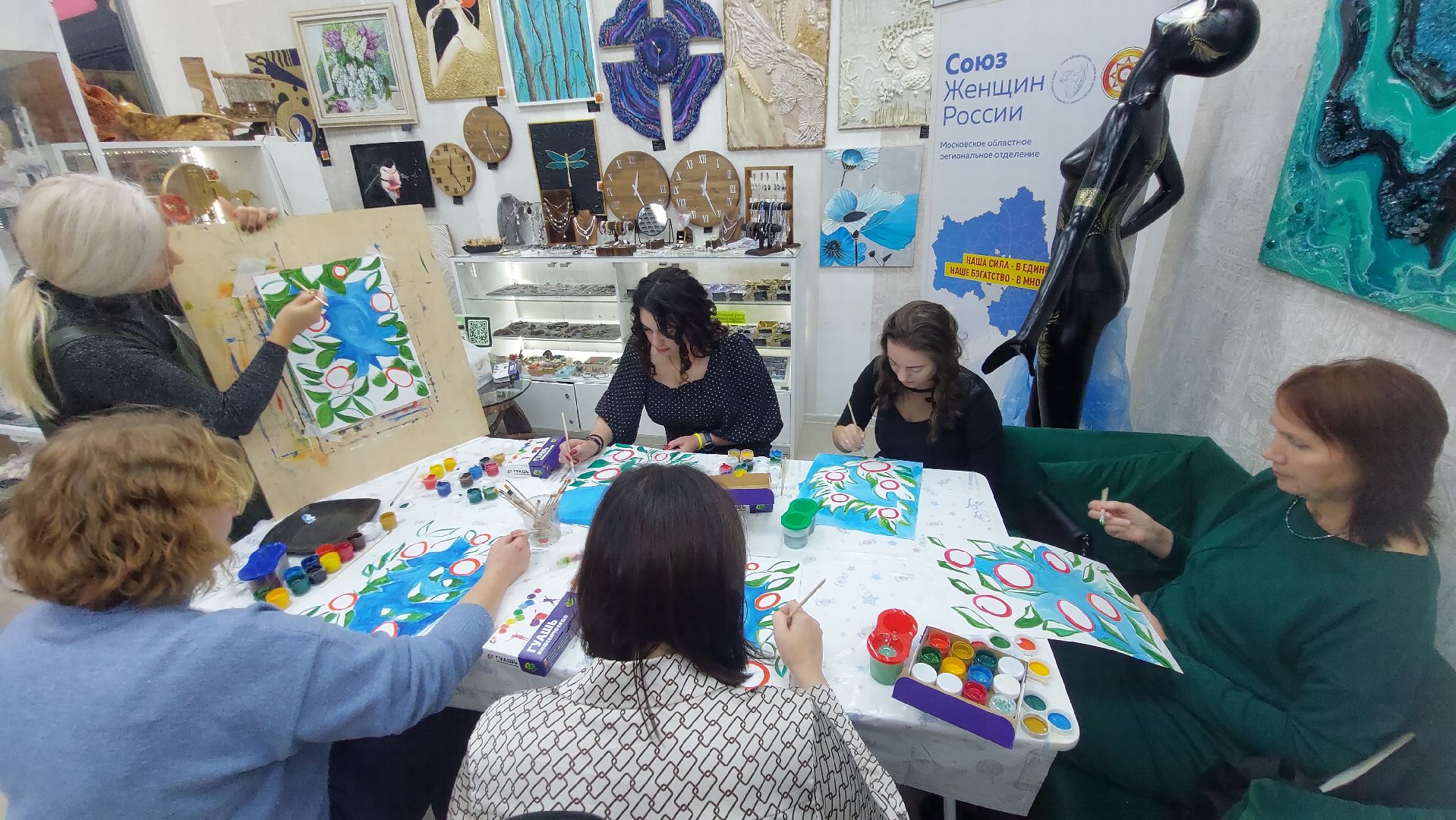 сво, союз женщин россии, арт-терапия, искусство, картина, художник, история,